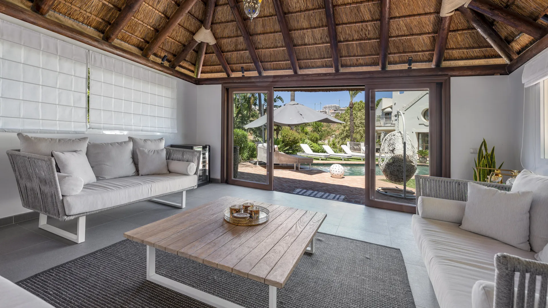 For sale villa in La Resina Golf