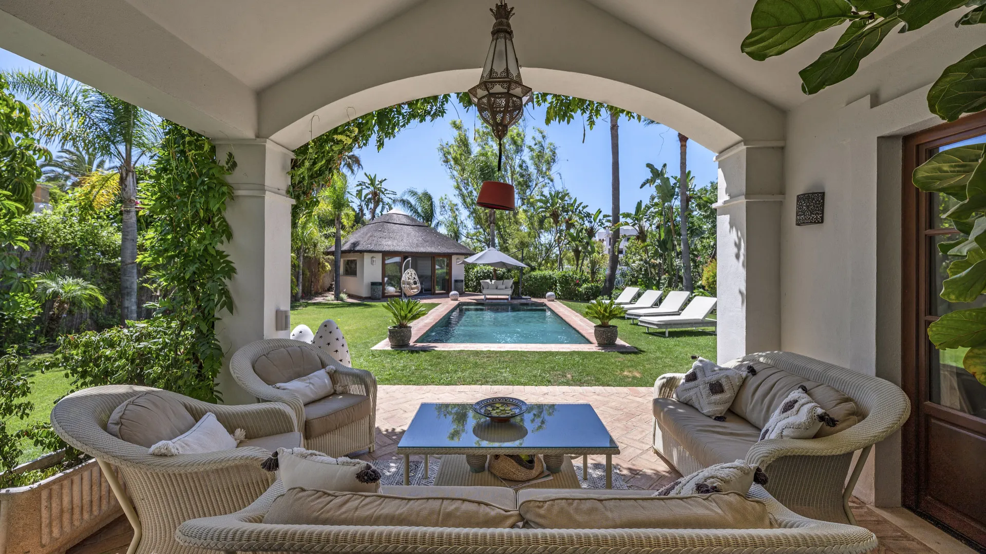 For sale villa in La Resina Golf
