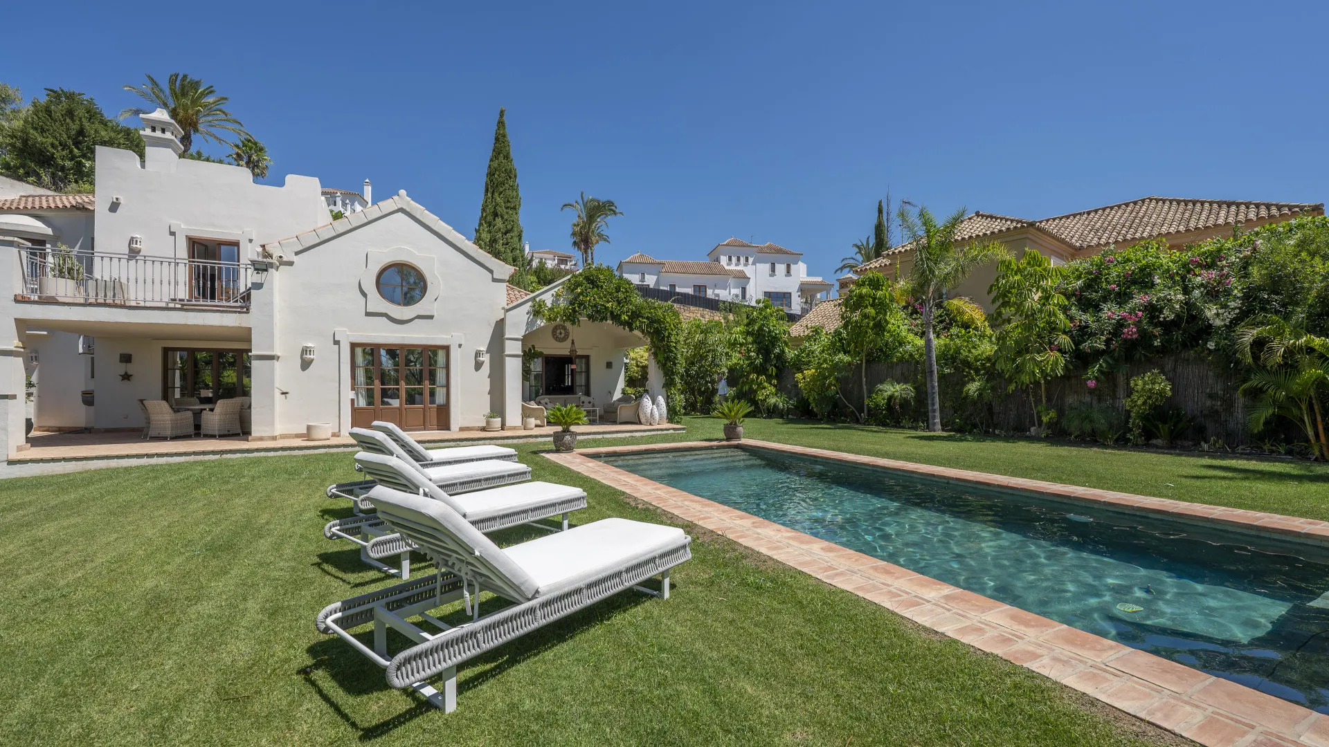 For sale villa in La Resina Golf