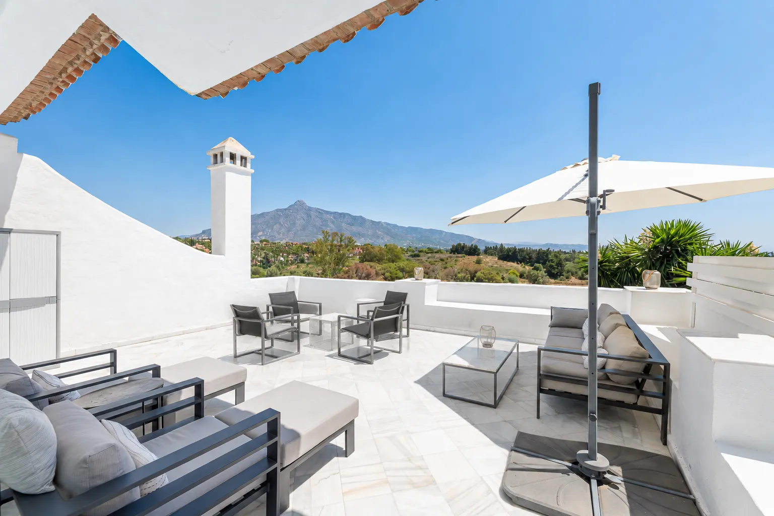 Adosado en venta en Nueva Andalucia