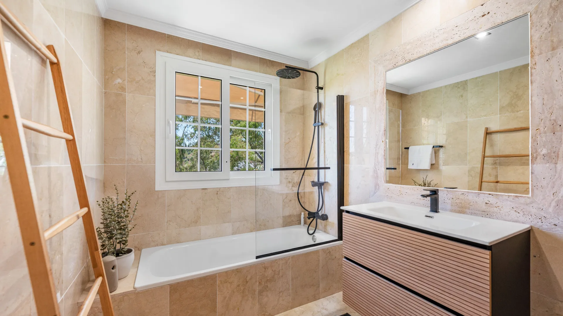 Villa for sale in Aldea Dorada