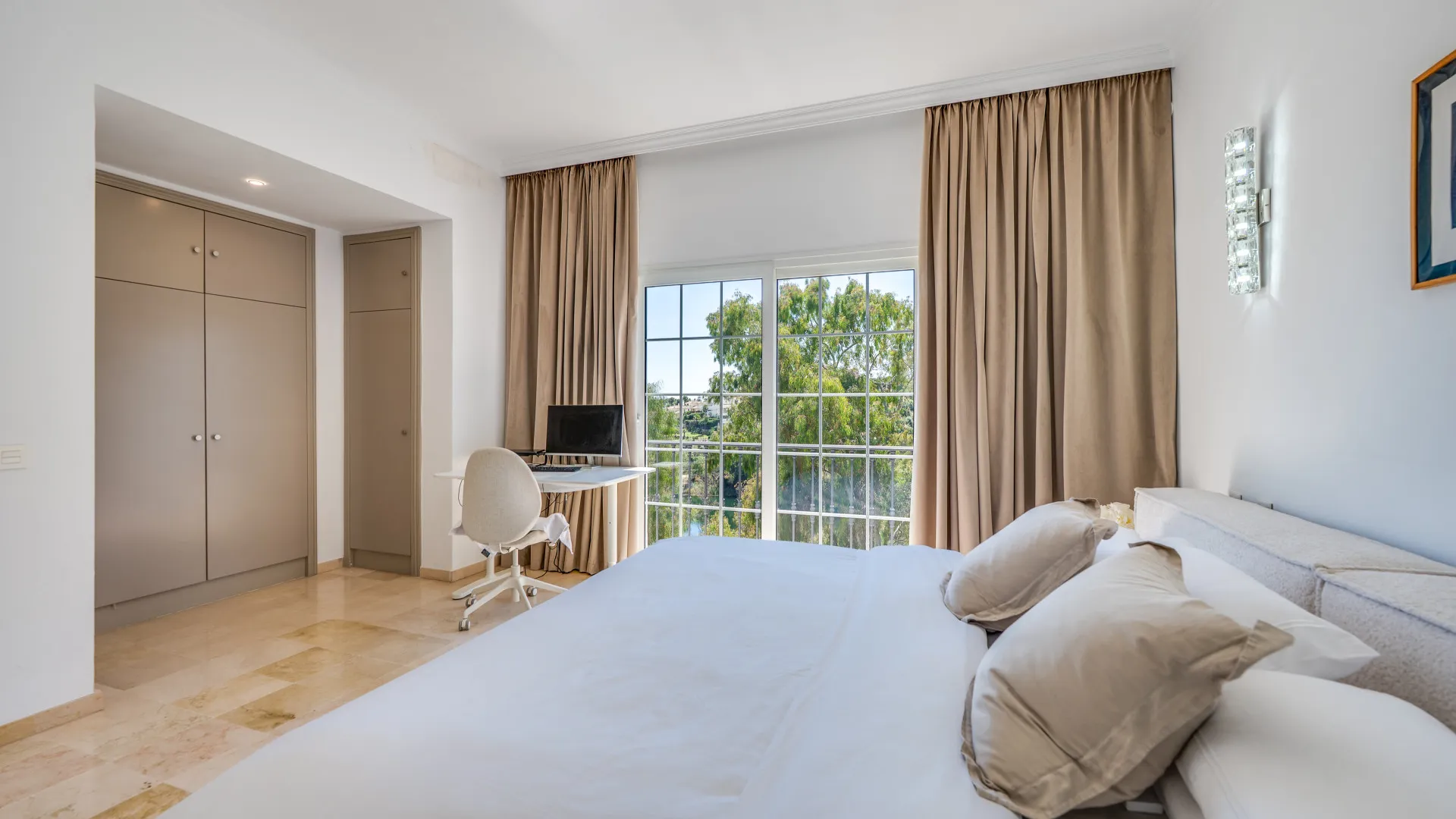 Villa for sale in Aldea Dorada