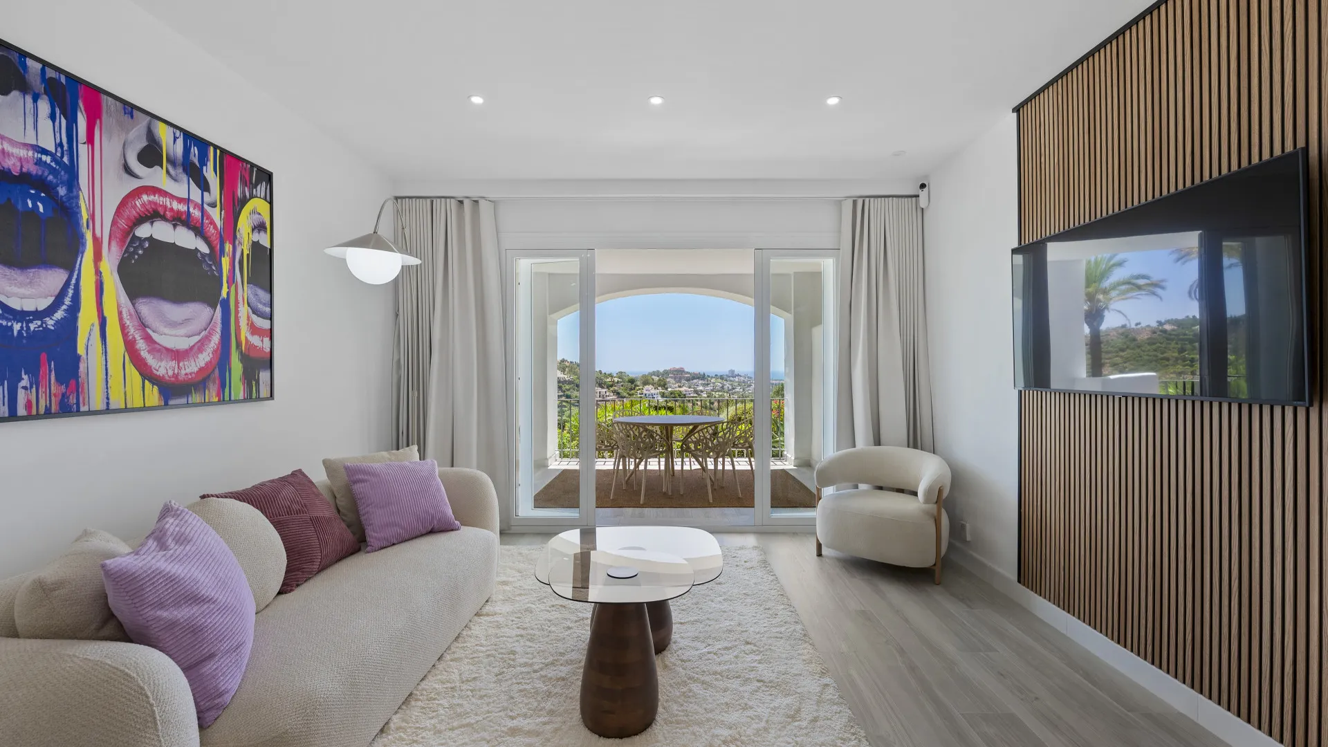 Apartamento planta baja con 3 dormitorios en venta en Altos de La Quinta
