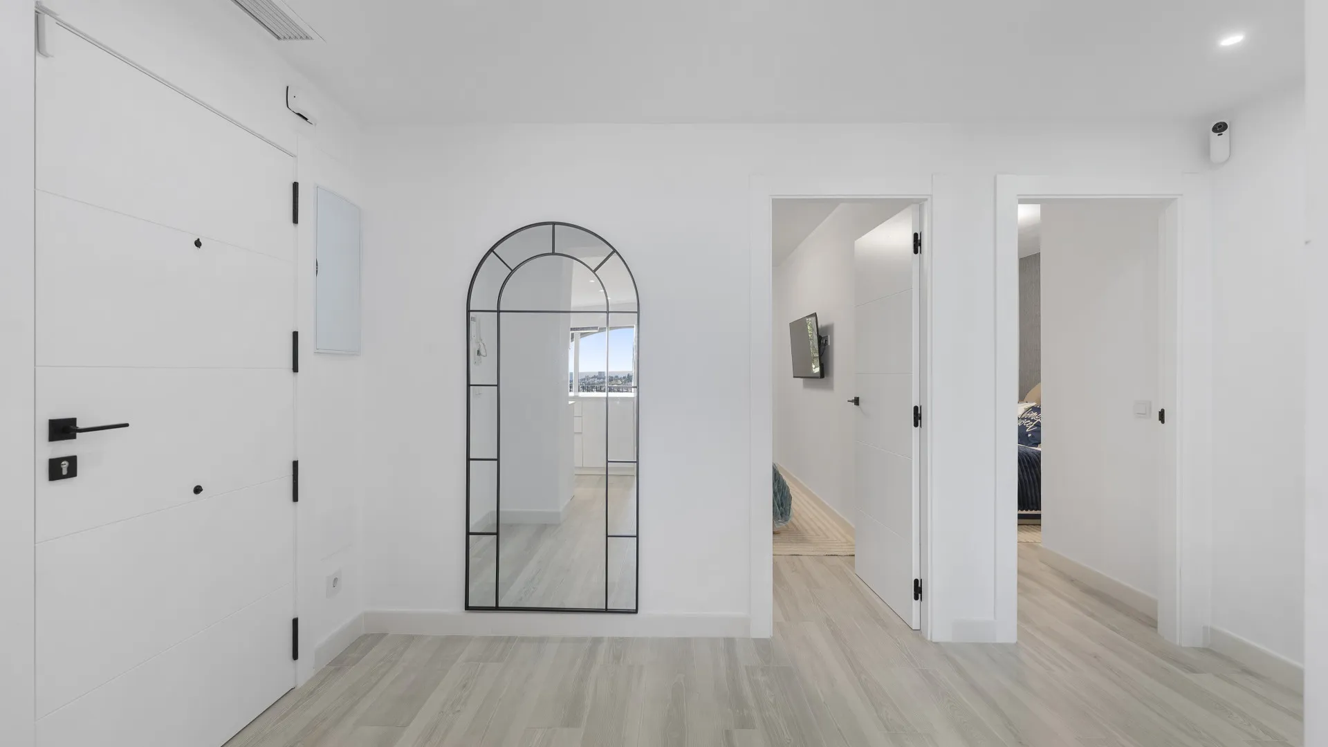 Apartamento planta baja con 3 dormitorios en venta en Altos de La Quinta