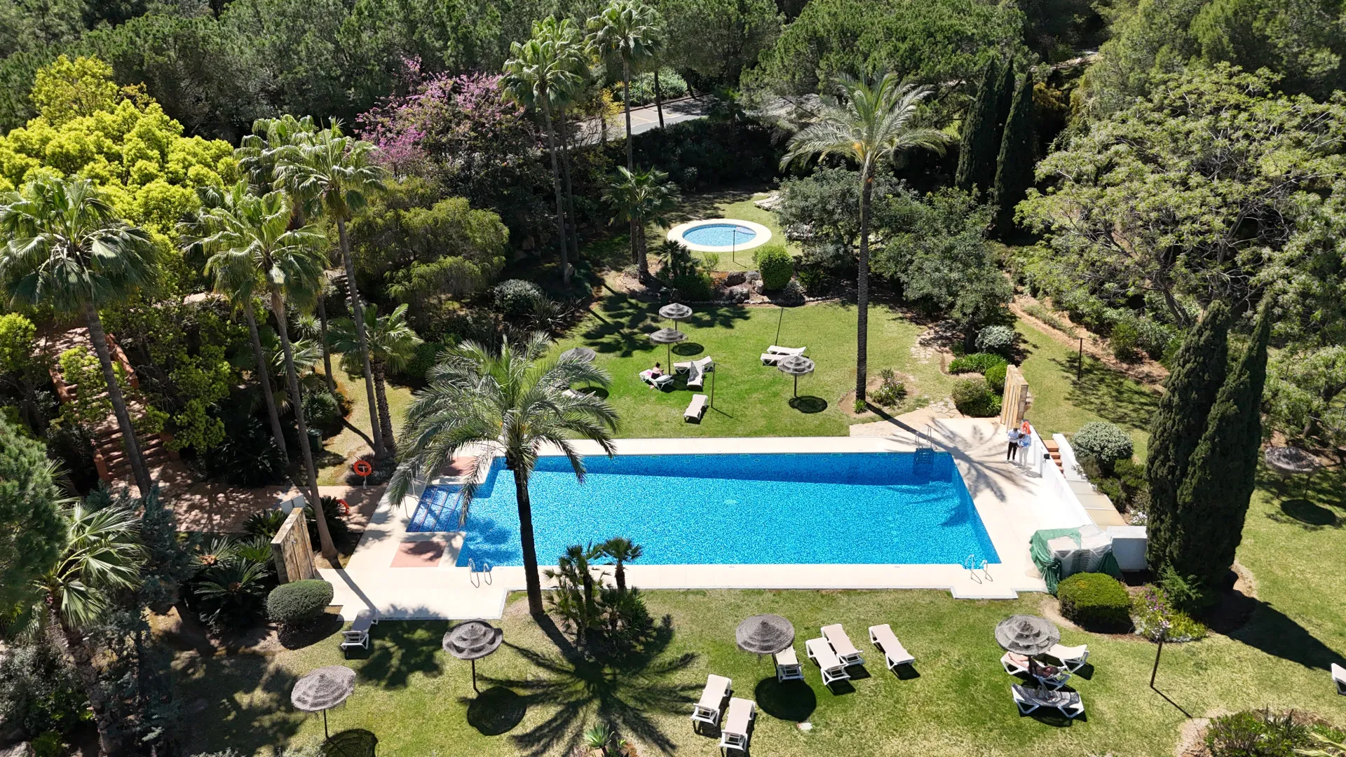 Apartamento planta baja con 3 dormitorios en venta en Altos de La Quinta