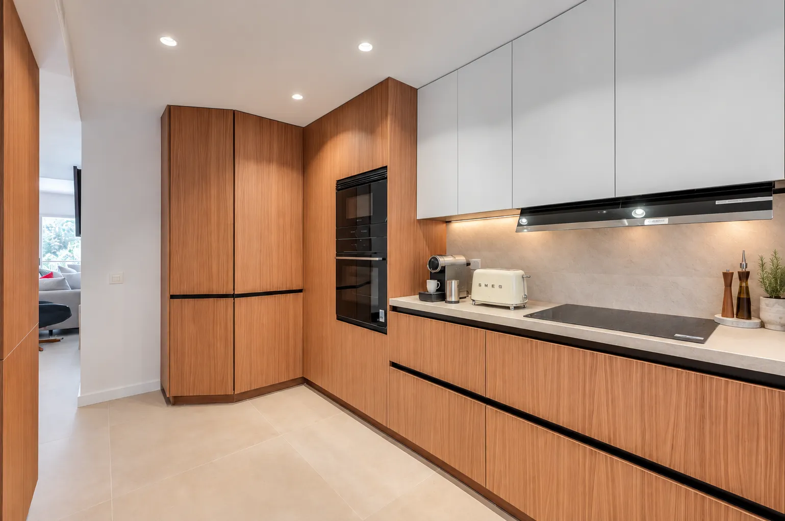 4 bedrooms duplex penthouse in Guadalmina Alta for sale