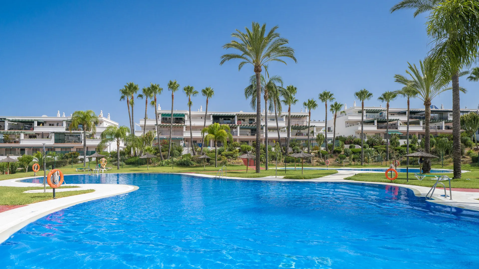 Apartamento en venta en Marbella con 2 dormitorios