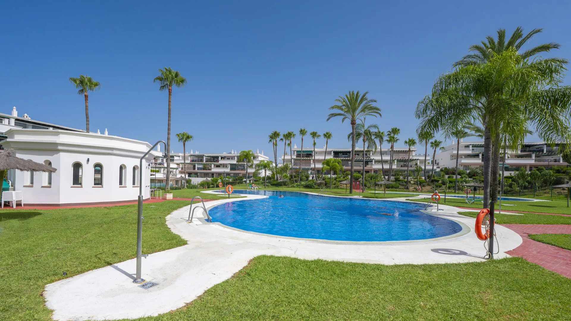 Apartamento en venta en Marbella con 2 dormitorios