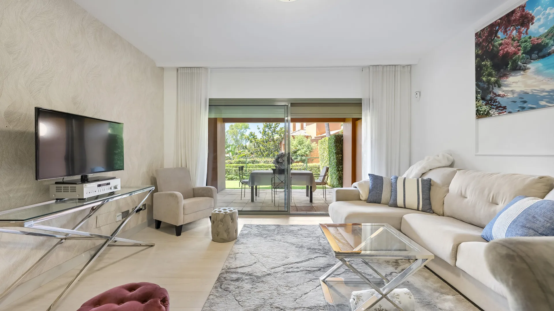 Se vende apartamento planta baja en Benatalaya