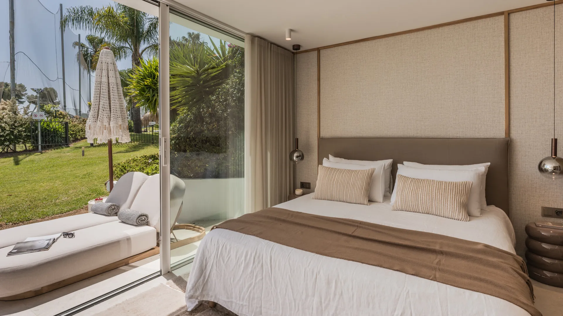 Apartamento planta baja en venta en Aloha