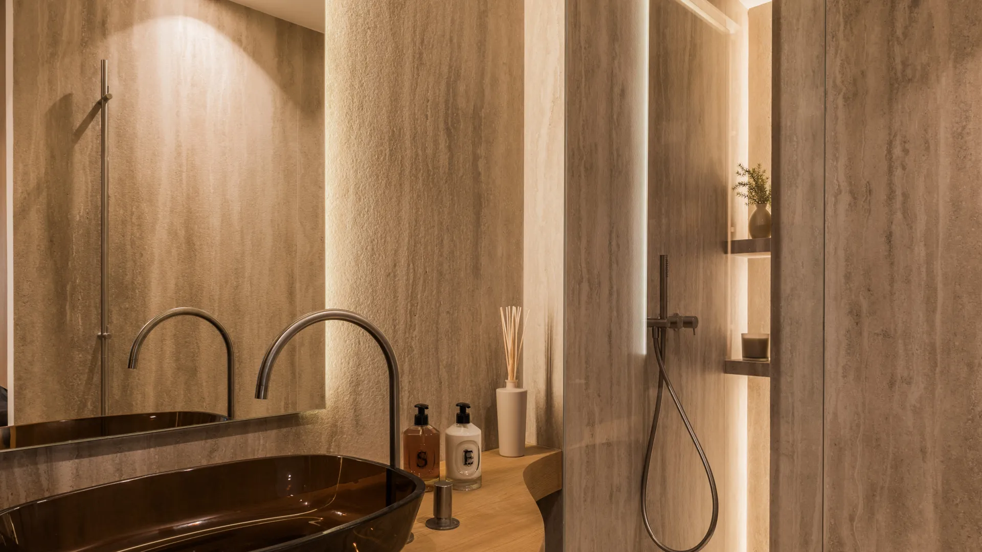 Apartamento planta baja en venta en Aloha