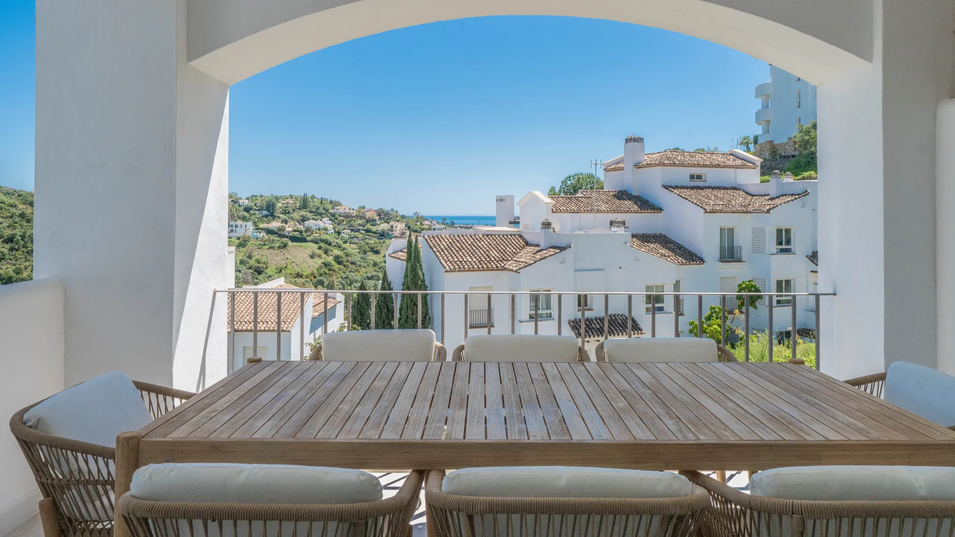 Se vende apartamento en Altos de La Quinta con 3 dormitorios
