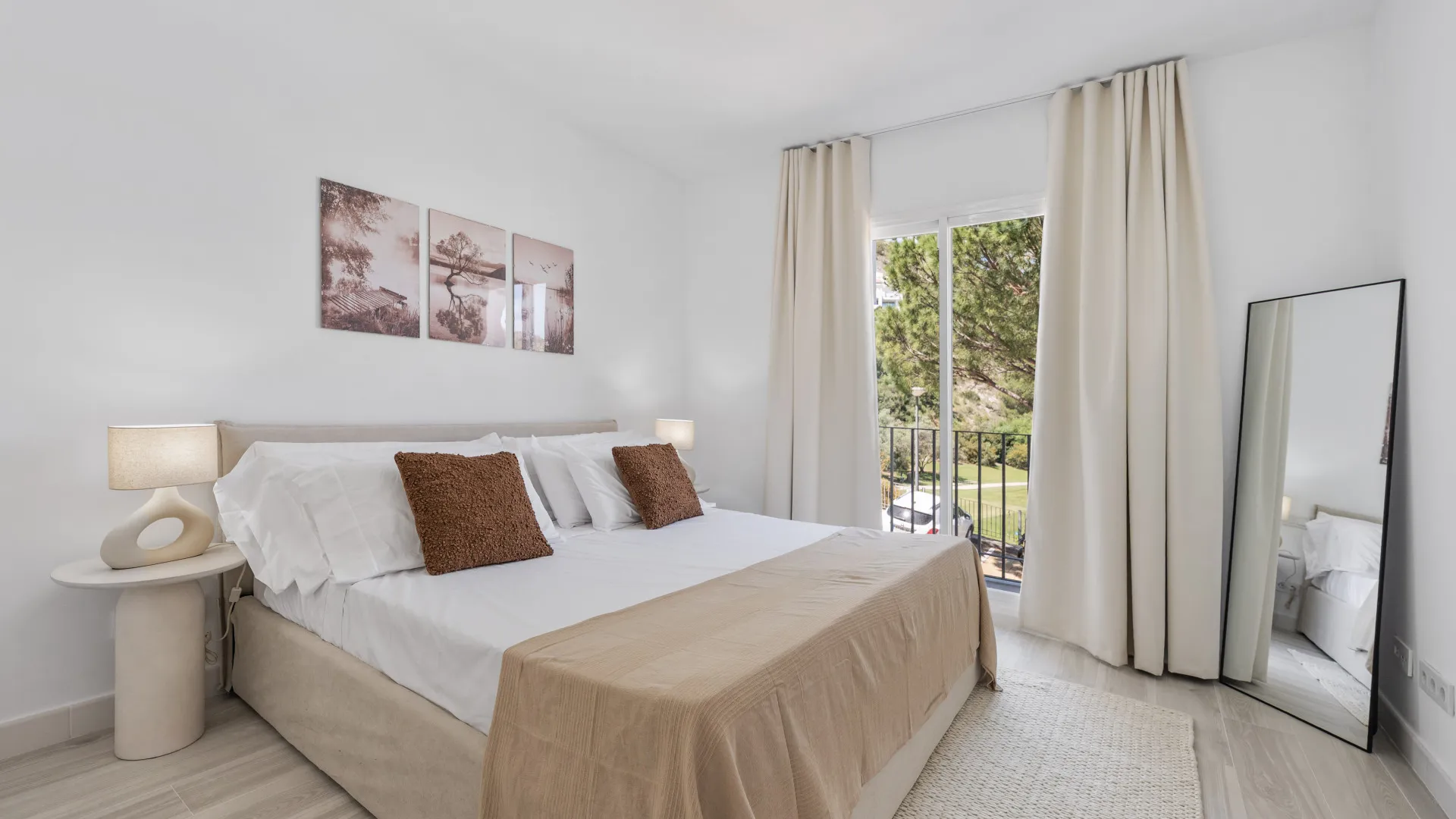 Se vende apartamento en Altos de La Quinta con 3 dormitorios