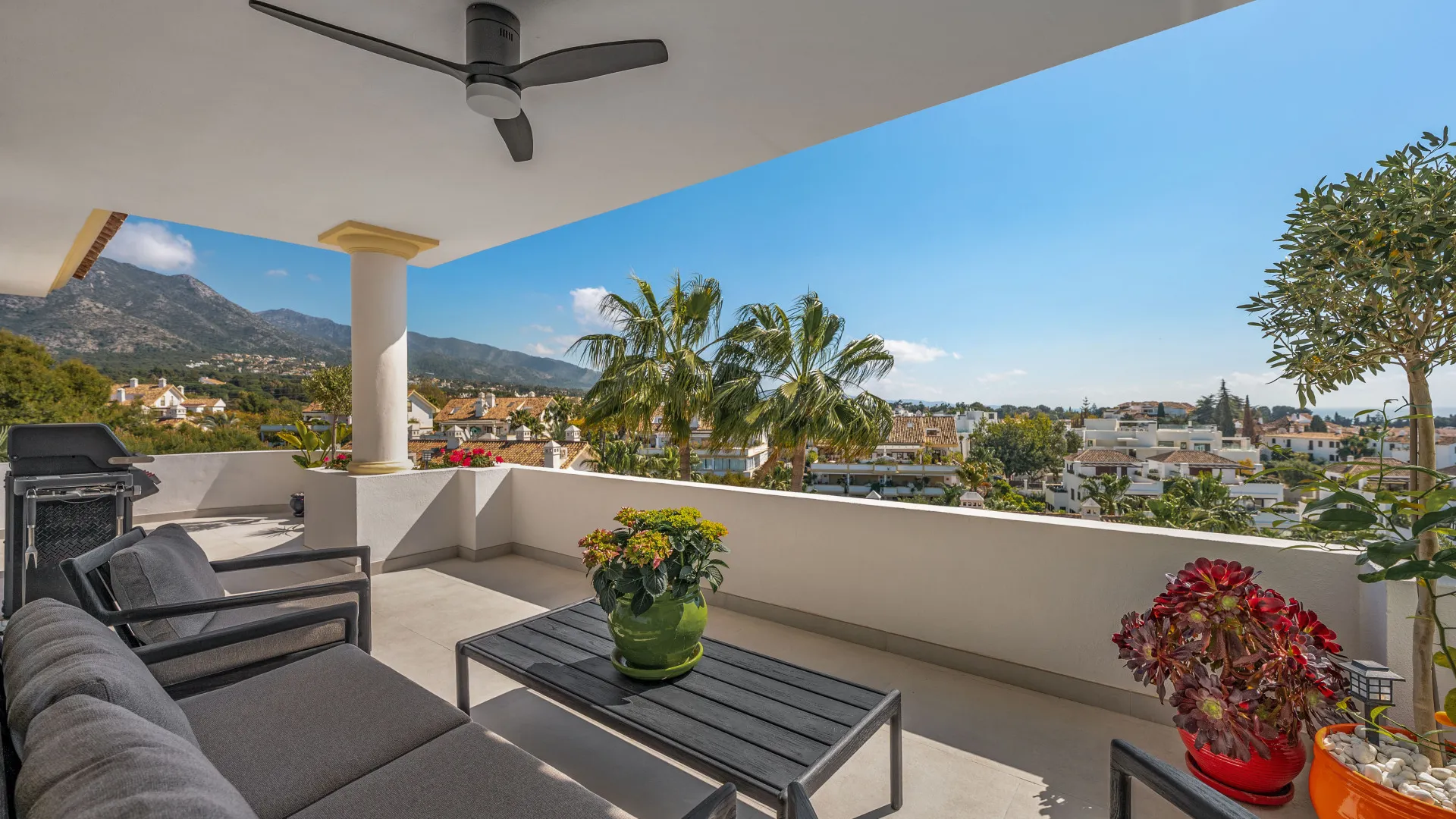 For sale duplex penthouse in Monte Paraiso
