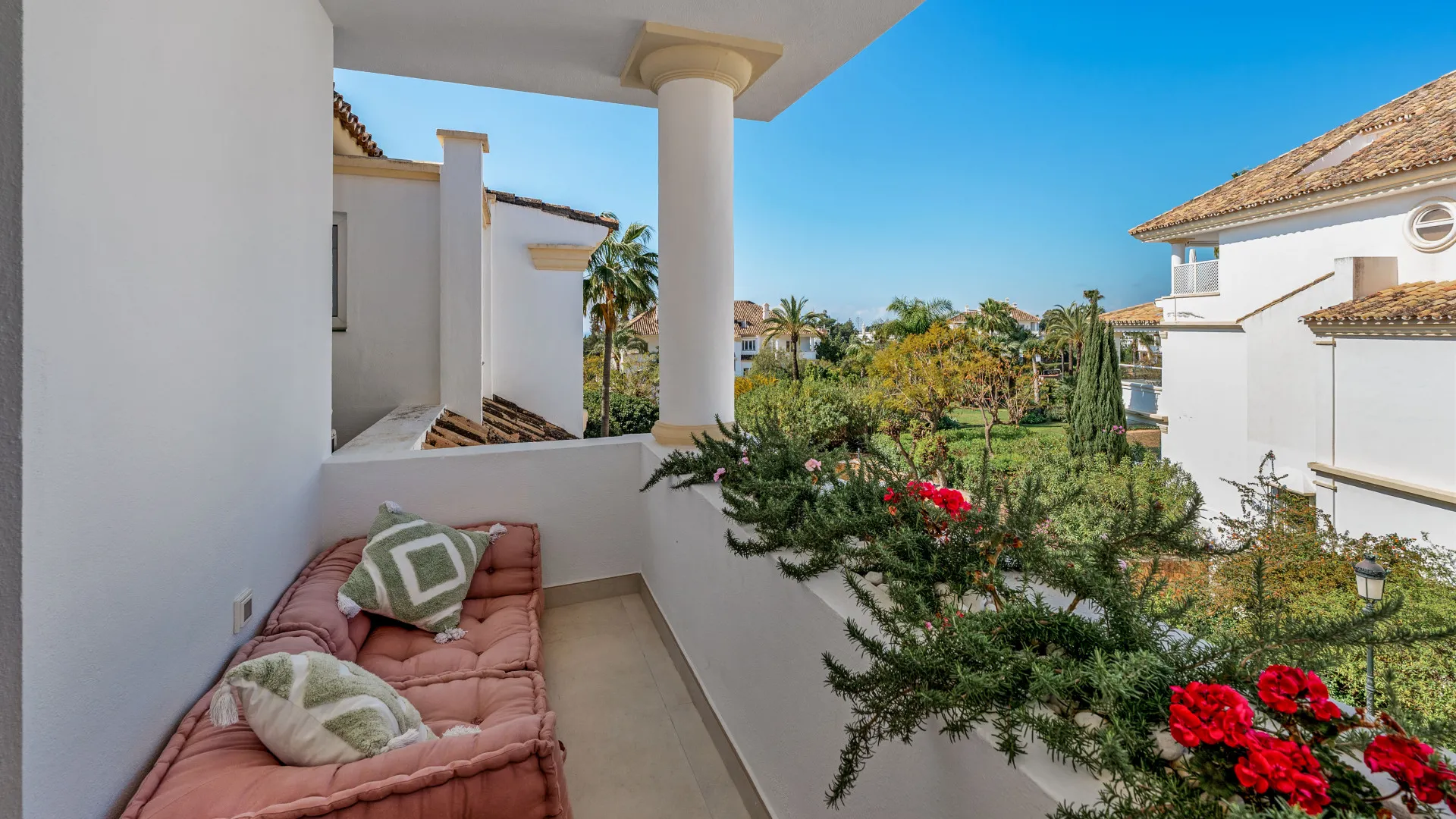 For sale duplex penthouse in Monte Paraiso