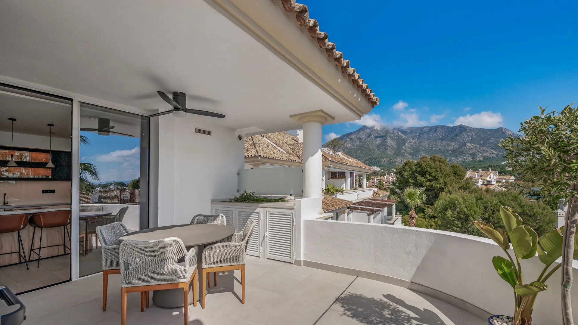 For sale duplex penthouse in Monte Paraiso
