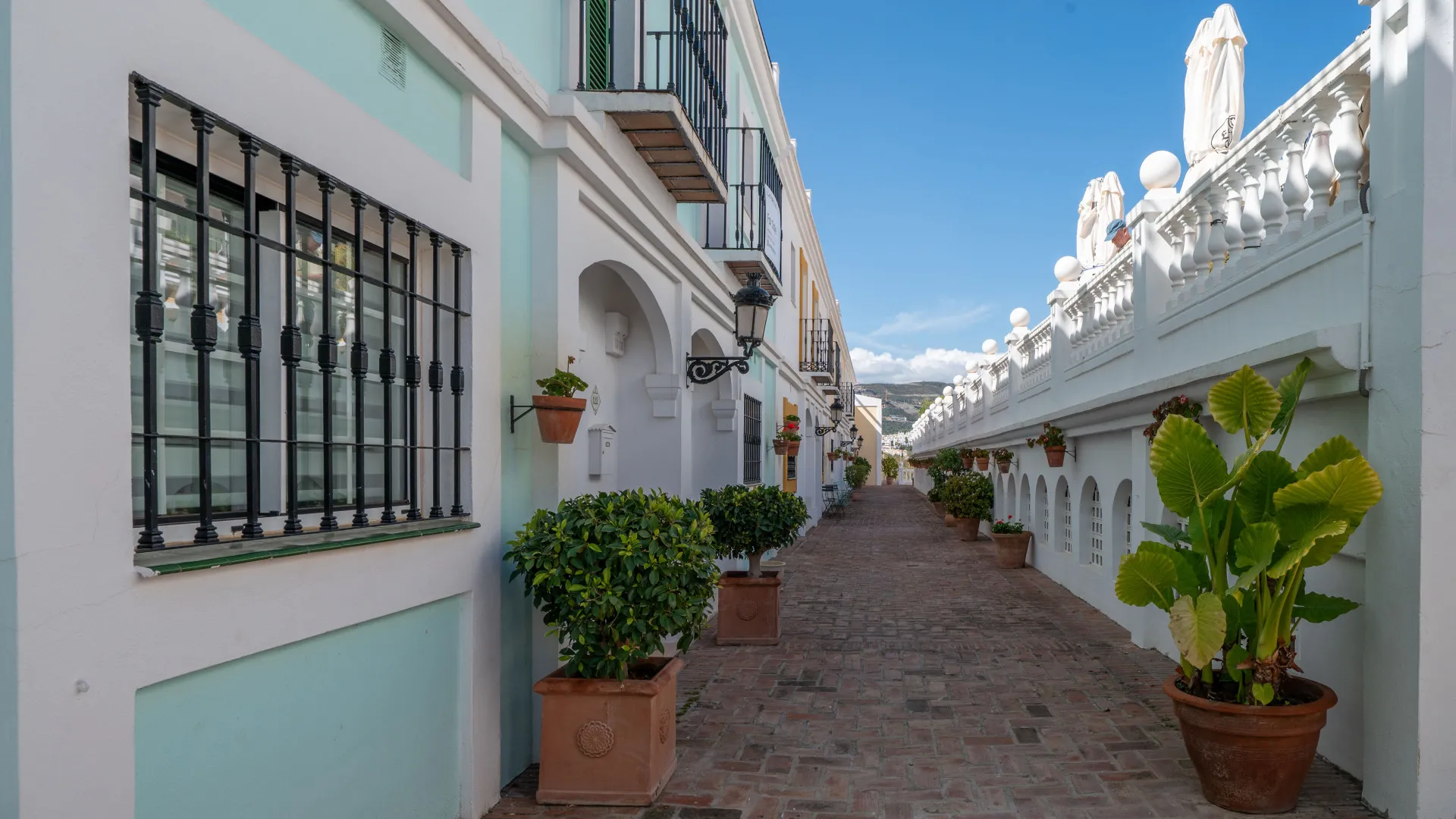 For sale 3 bedrooms town house in Aloha Pueblo