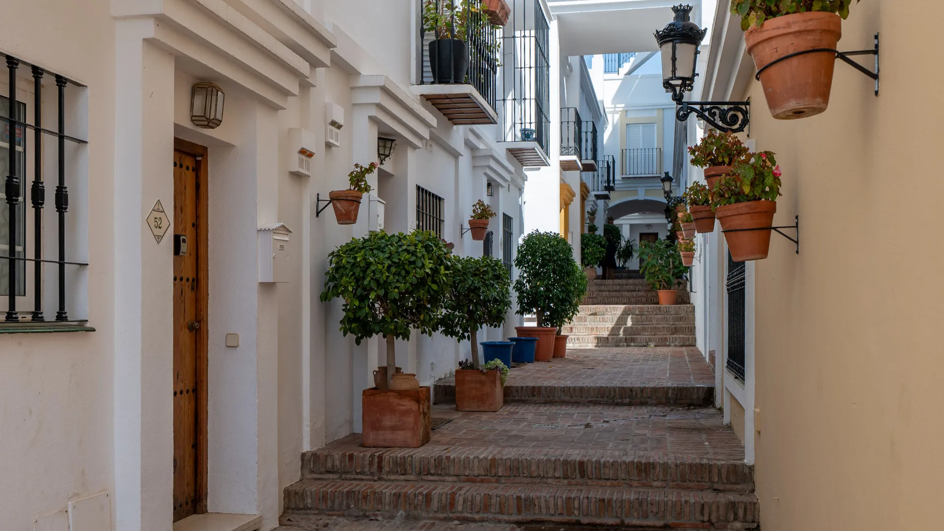 For sale 3 bedrooms town house in Aloha Pueblo