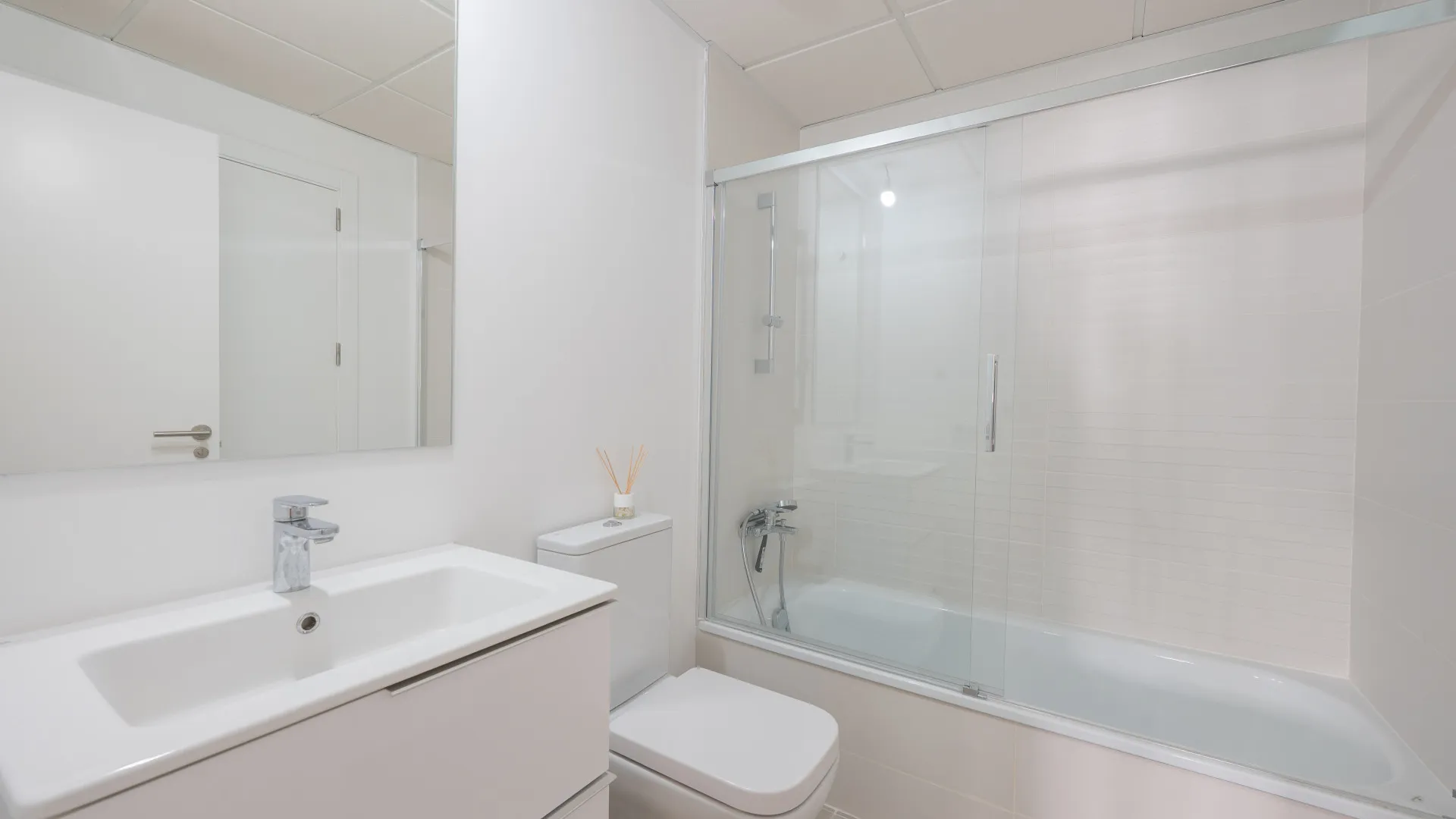 Ground floor apartment for sale in Aqua Gardens