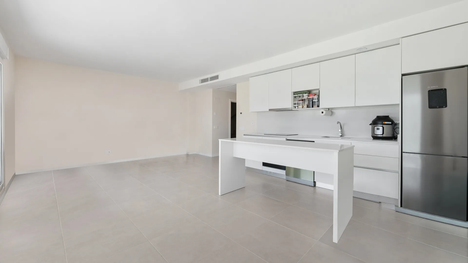 Ground floor apartment for sale in Aqua Gardens