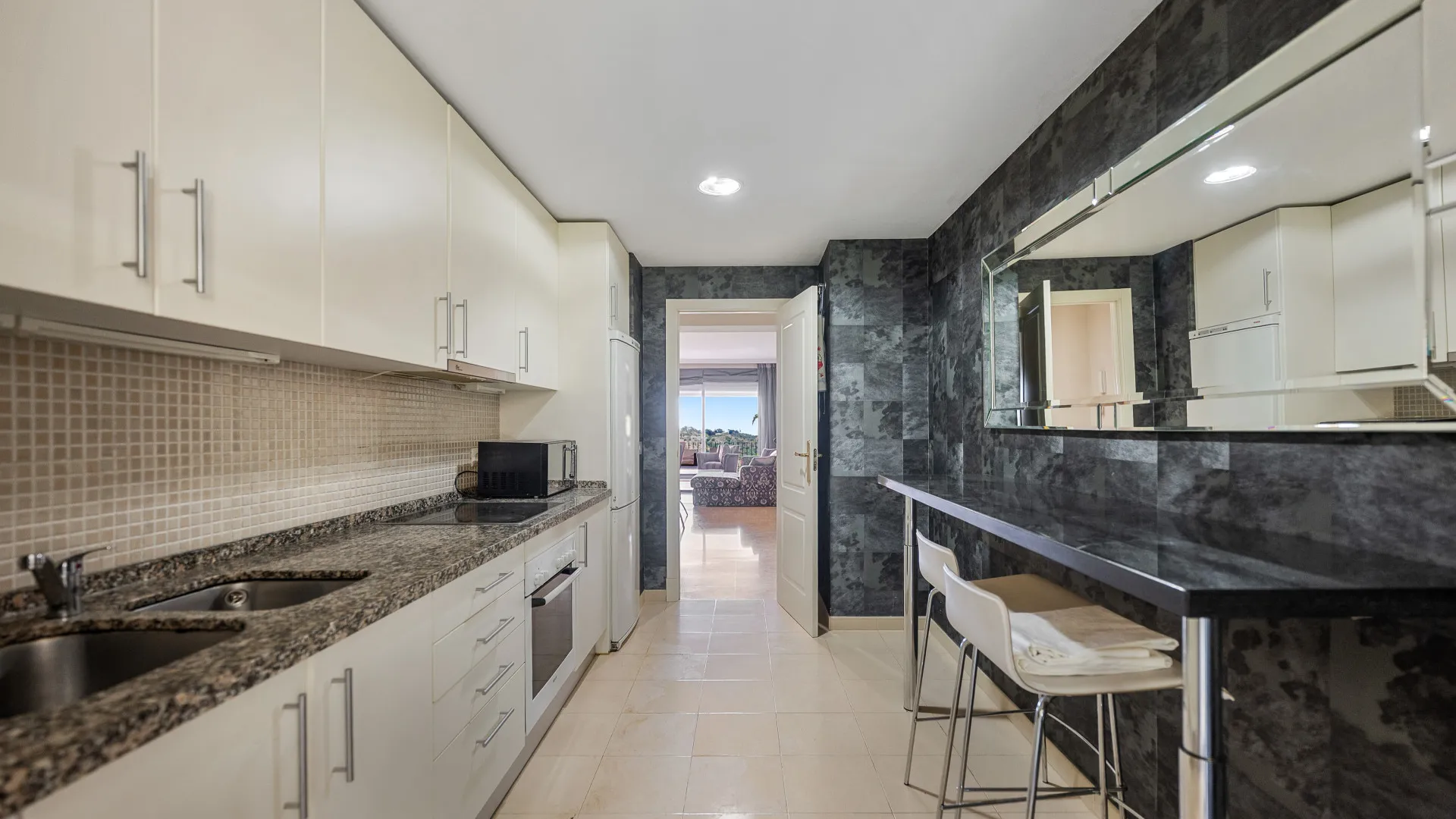 3 bedrooms apartment in Altos de La Quinta for sale