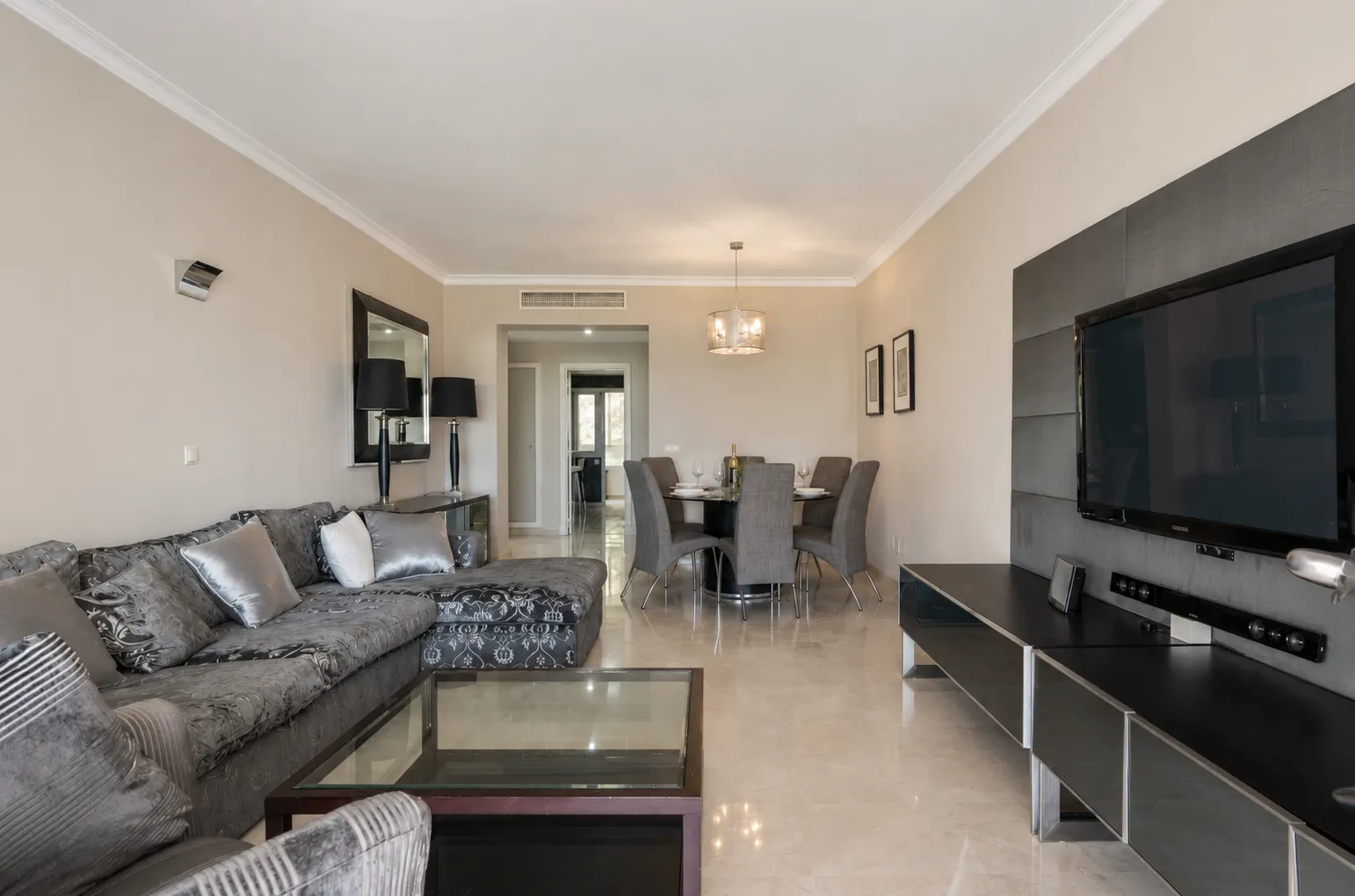 3 bedrooms apartment in Altos de La Quinta for sale