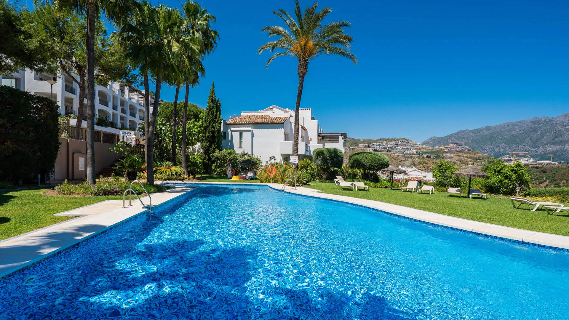 3 bedrooms apartment in Altos de La Quinta for sale