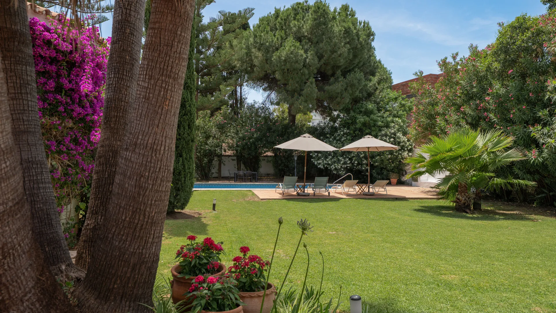 Villa for sale in San Pedro Playa with 5 bedrooms