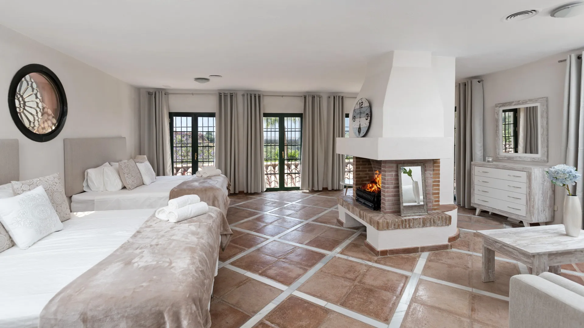 12 bedrooms villa in Vega del Colorado for sale