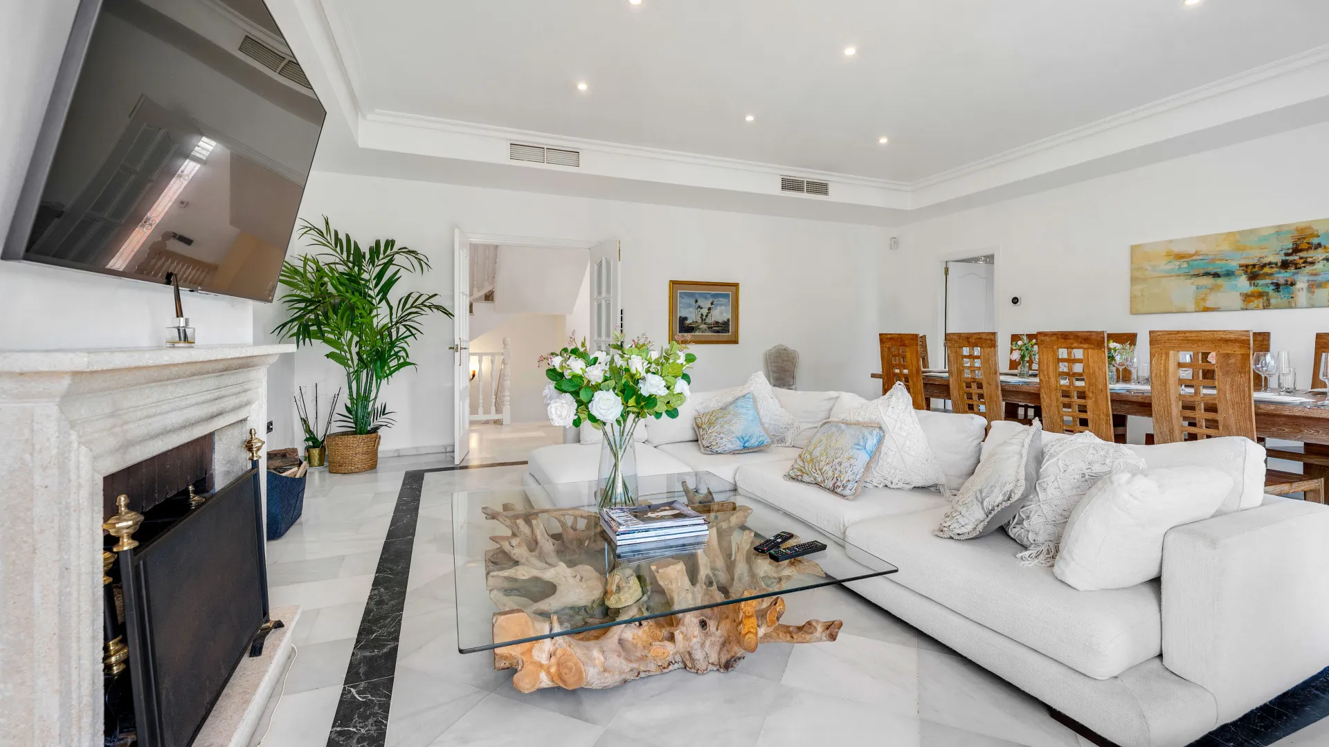 Zona B, villa de 5 dormitorios en venta