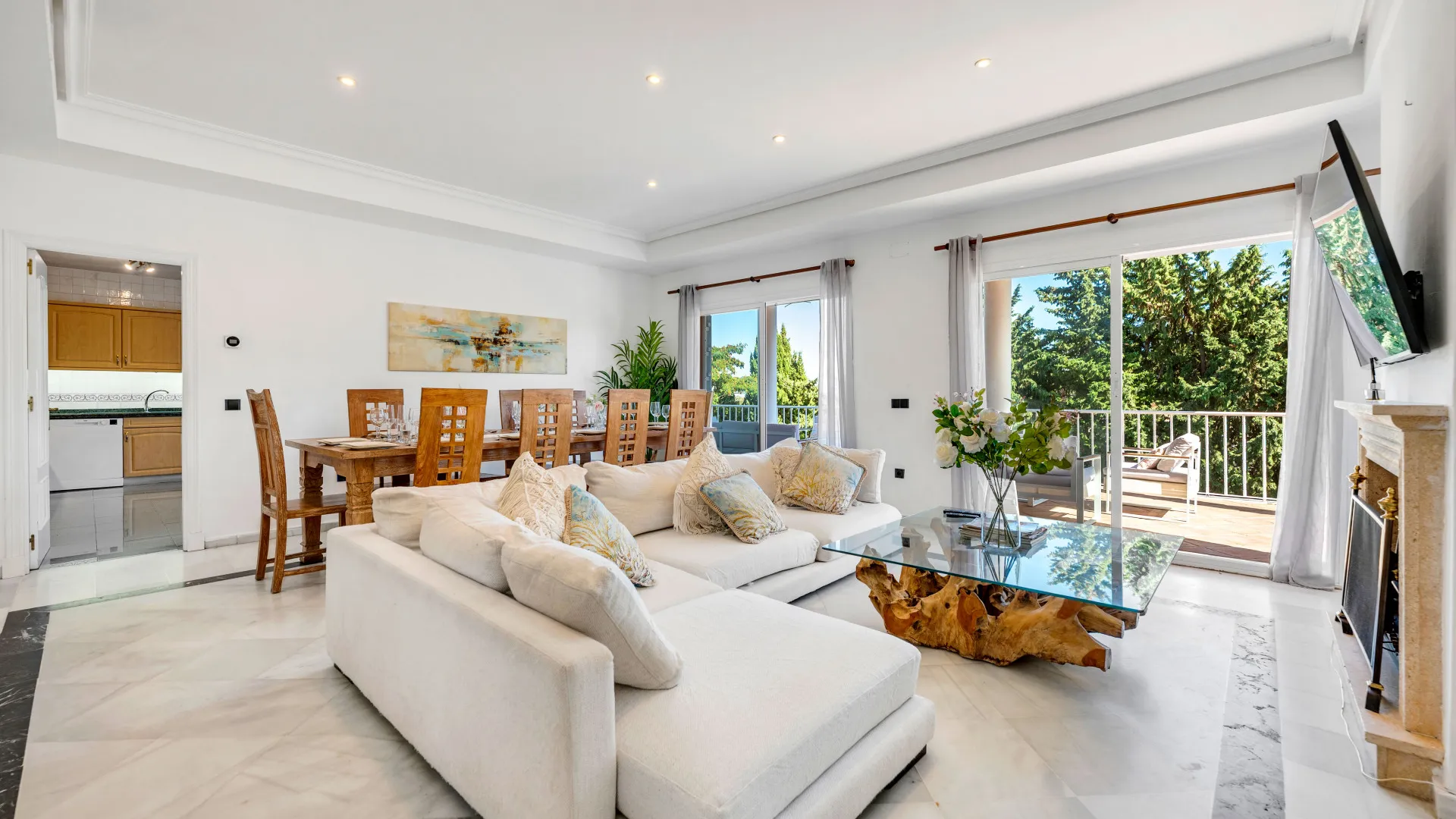 Zona B, villa de 5 dormitorios en venta