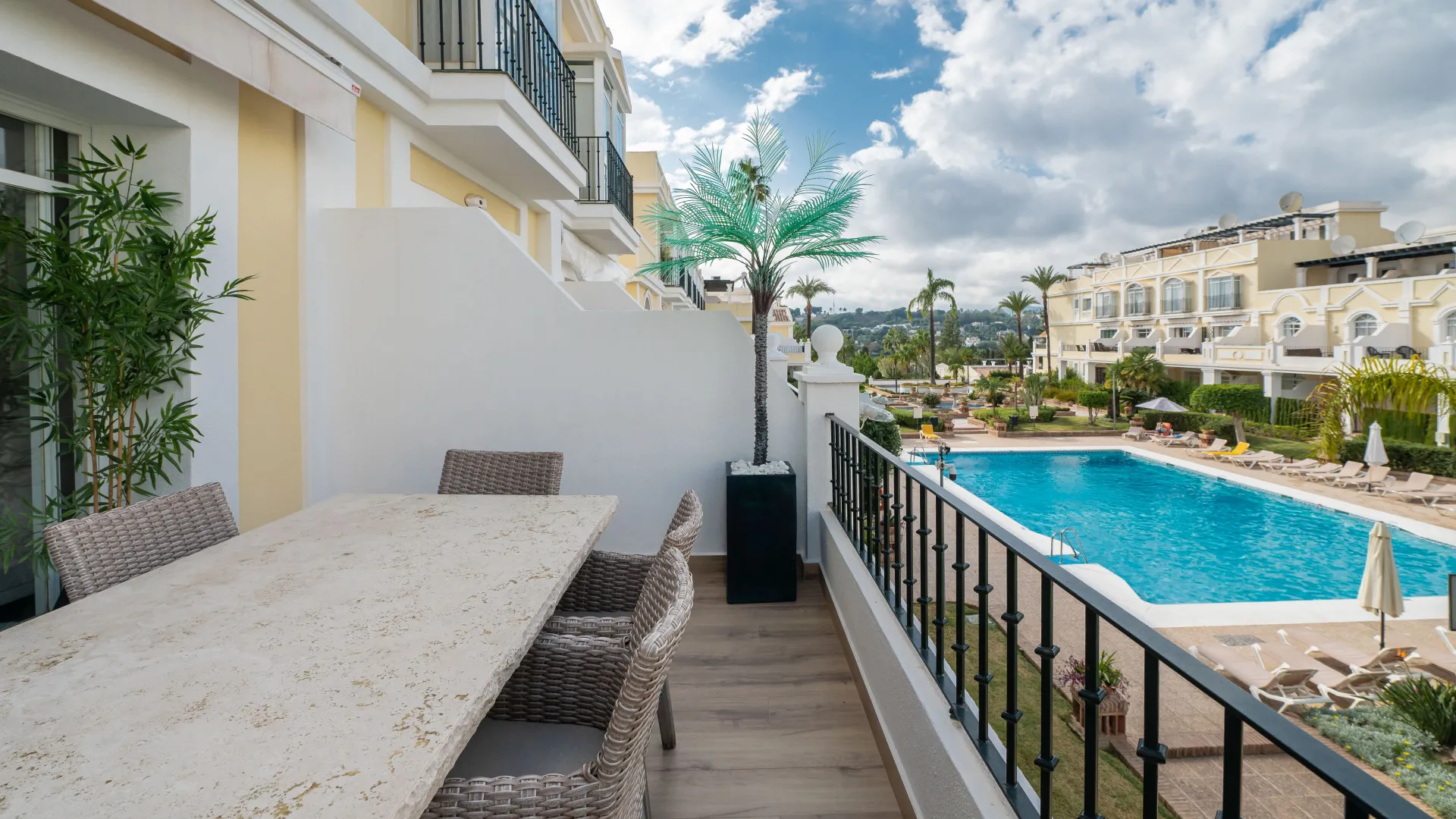 Duplex en venta en Nueva Andalucia