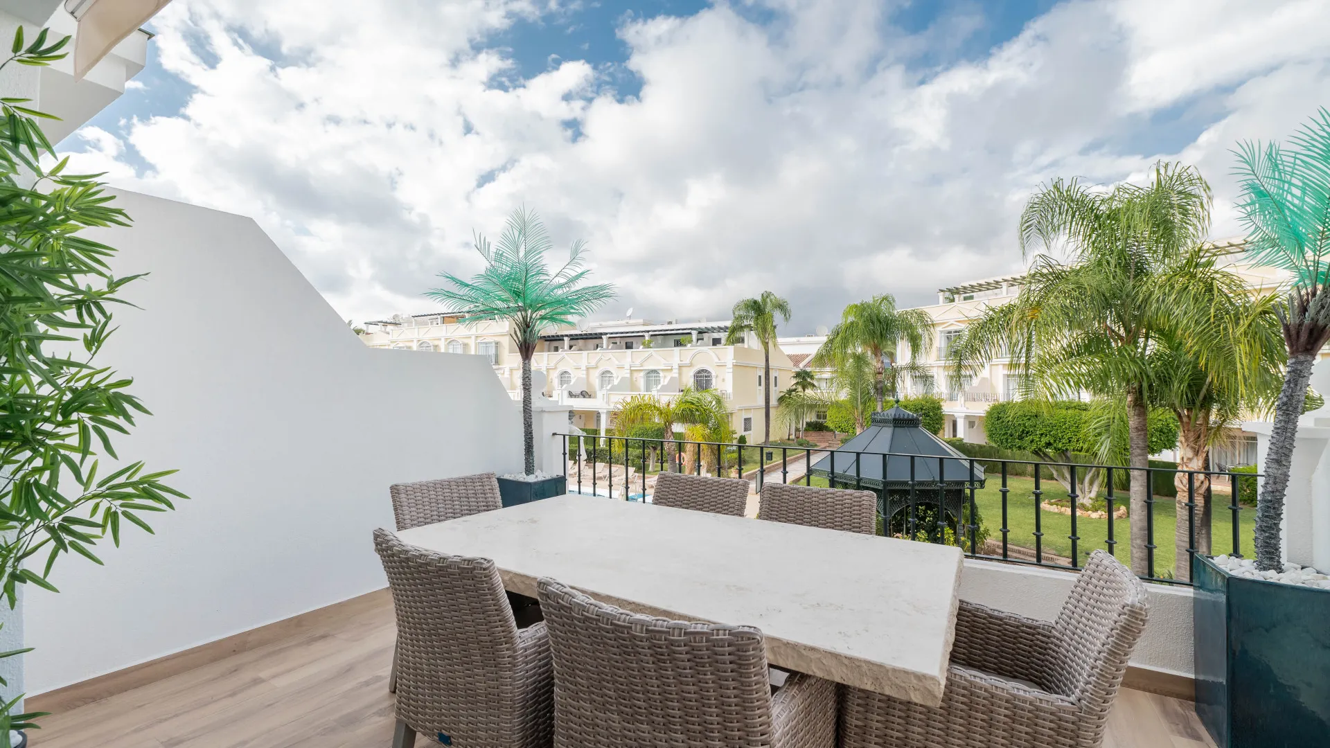 Duplex en venta en Nueva Andalucia