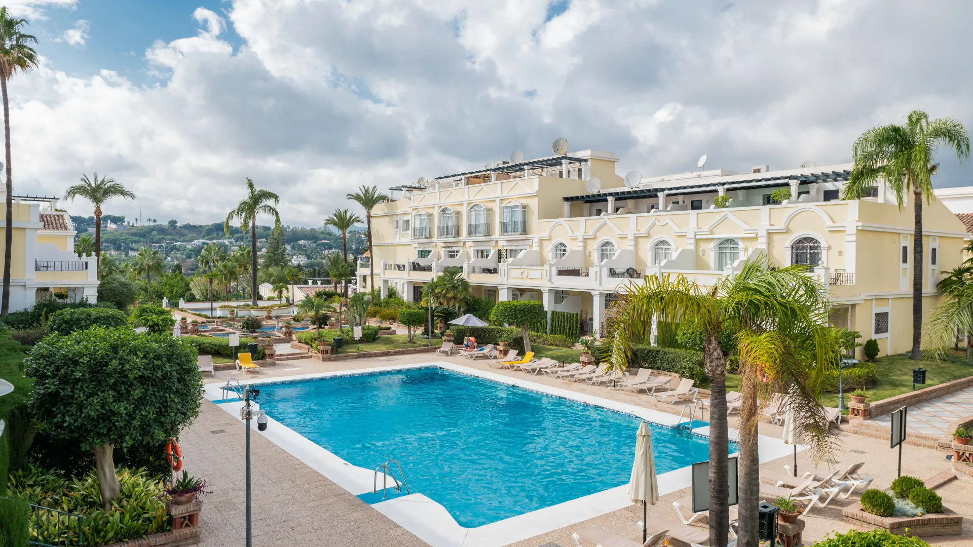 Duplex en venta en Nueva Andalucia