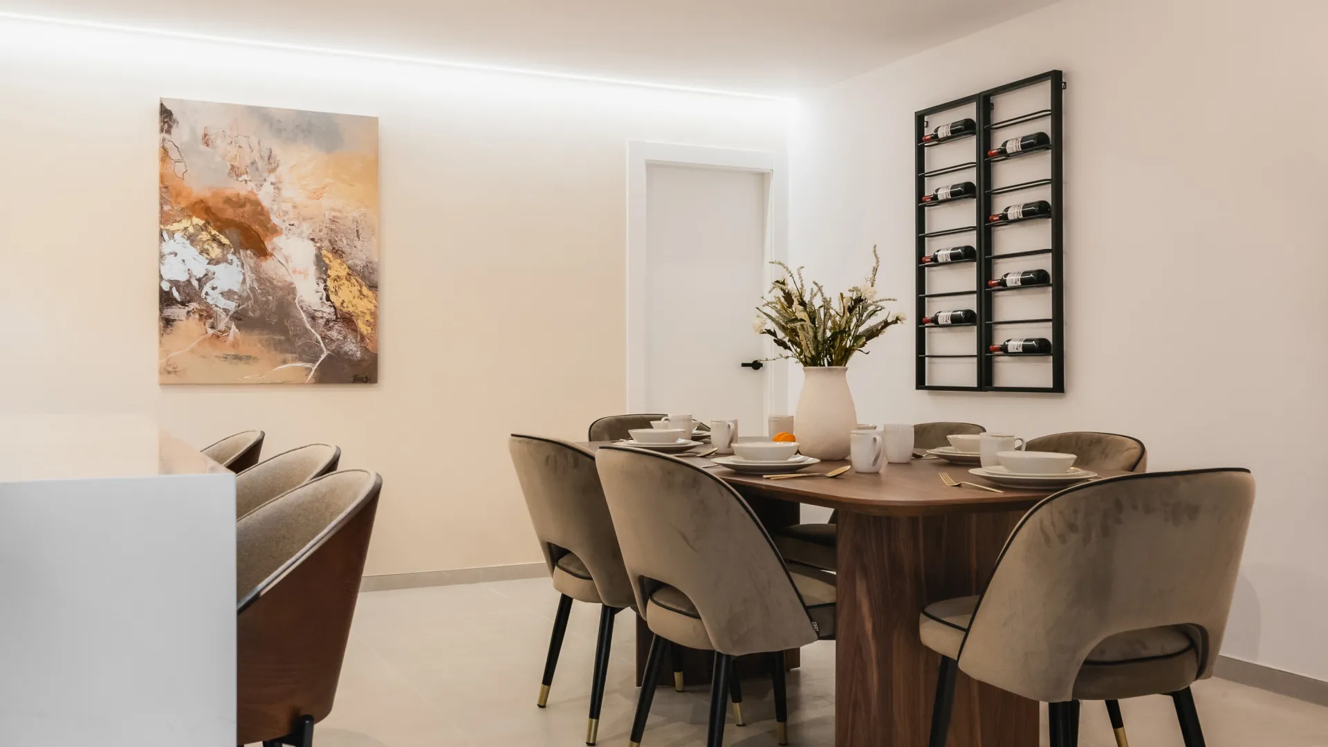 Ground floor apartment with 4 bedrooms for sale in Country Club Las Brisas