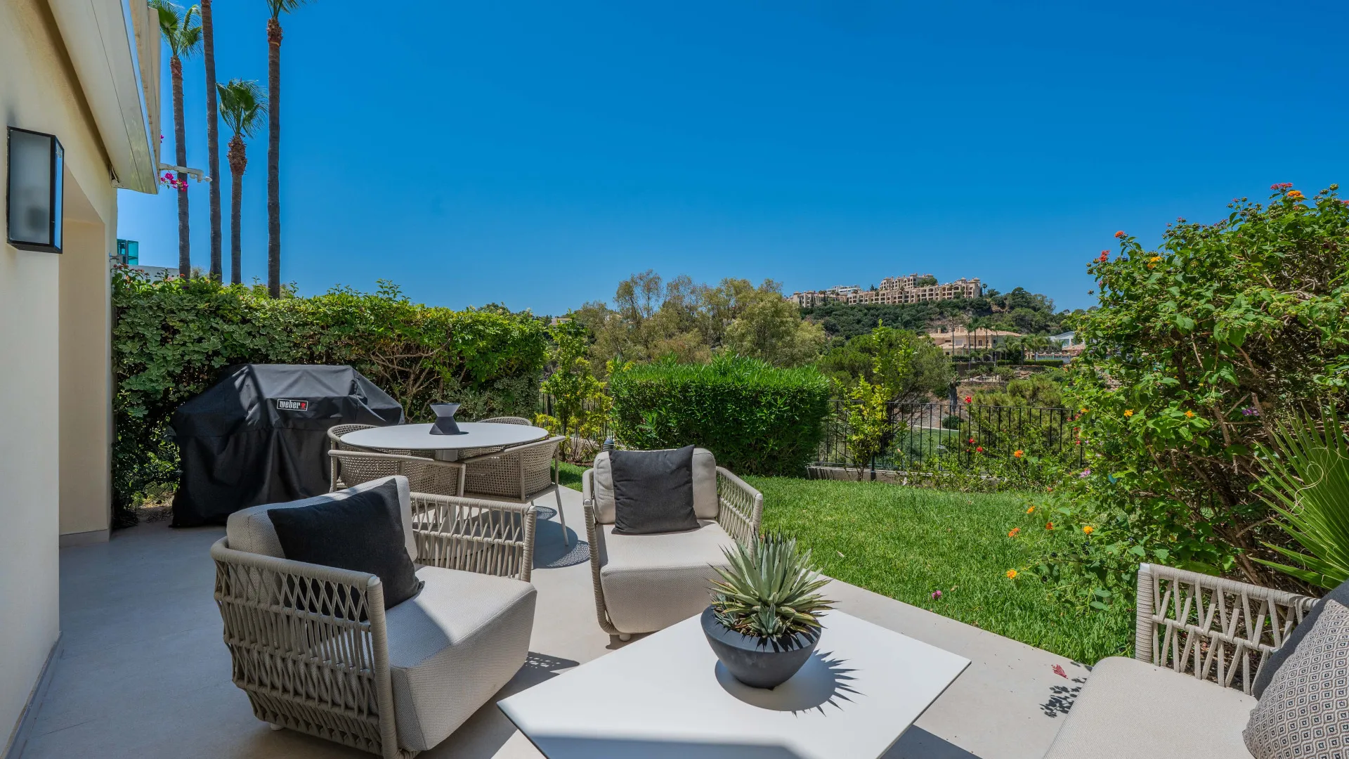 For sale town house in La Quinta Hills