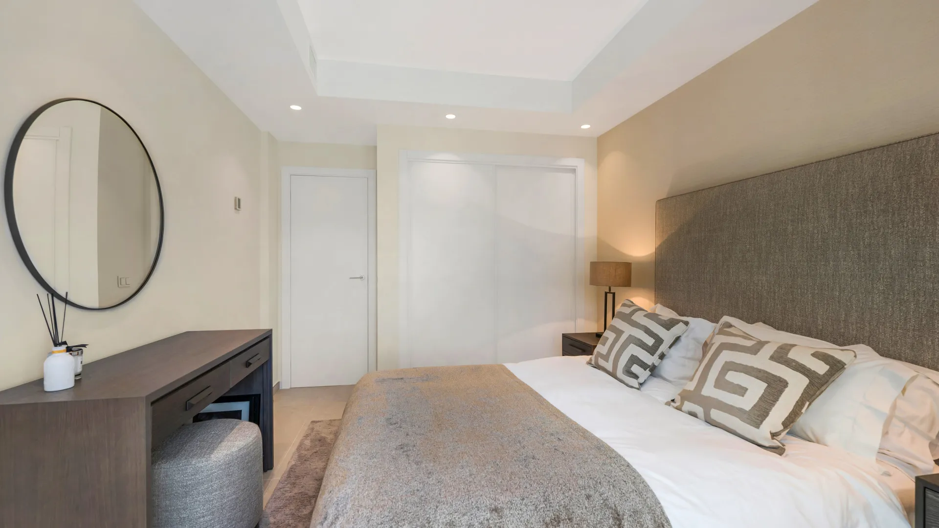 For sale town house in La Quinta Hills