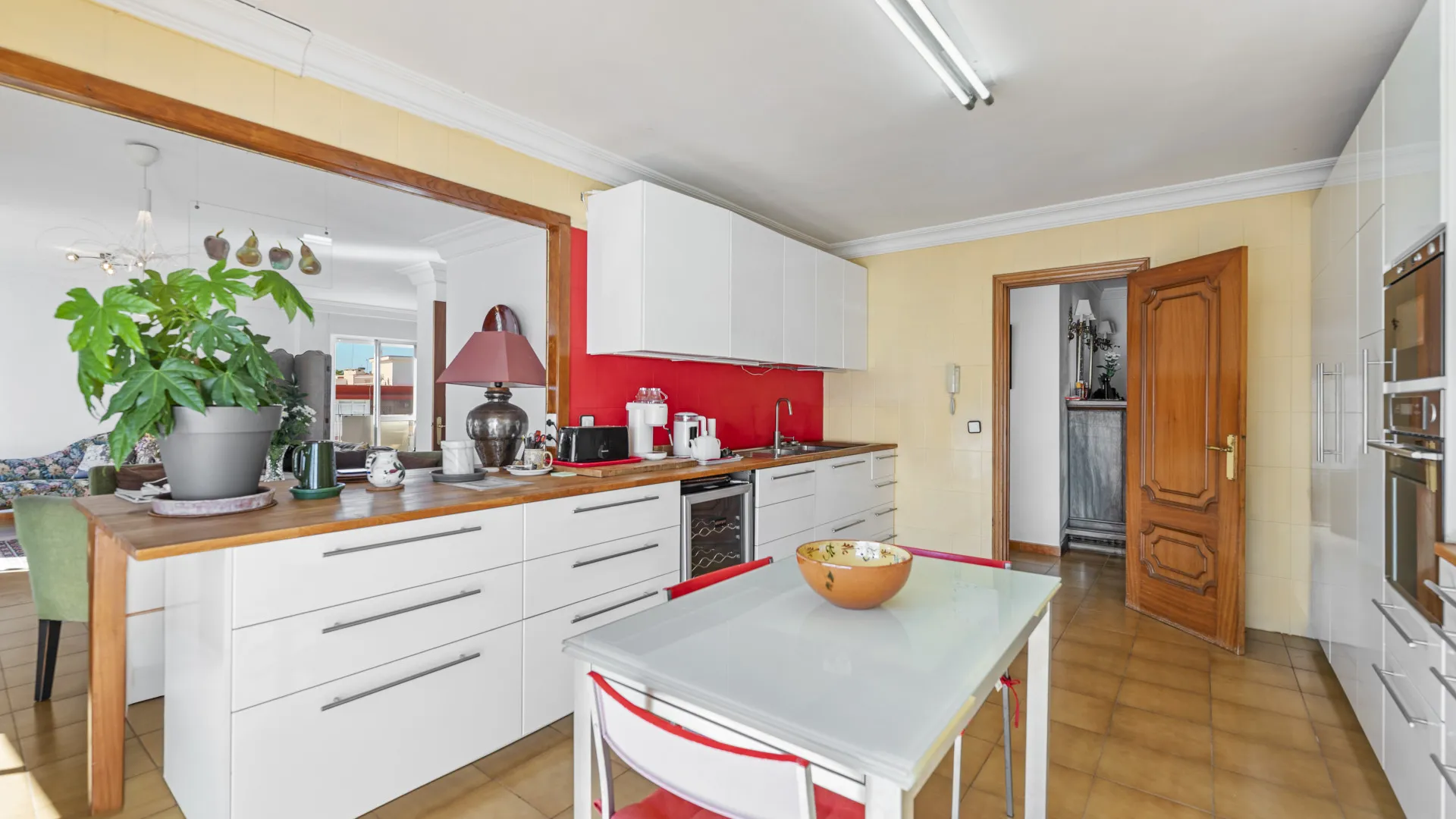 Apartment for sale in Estepona Town