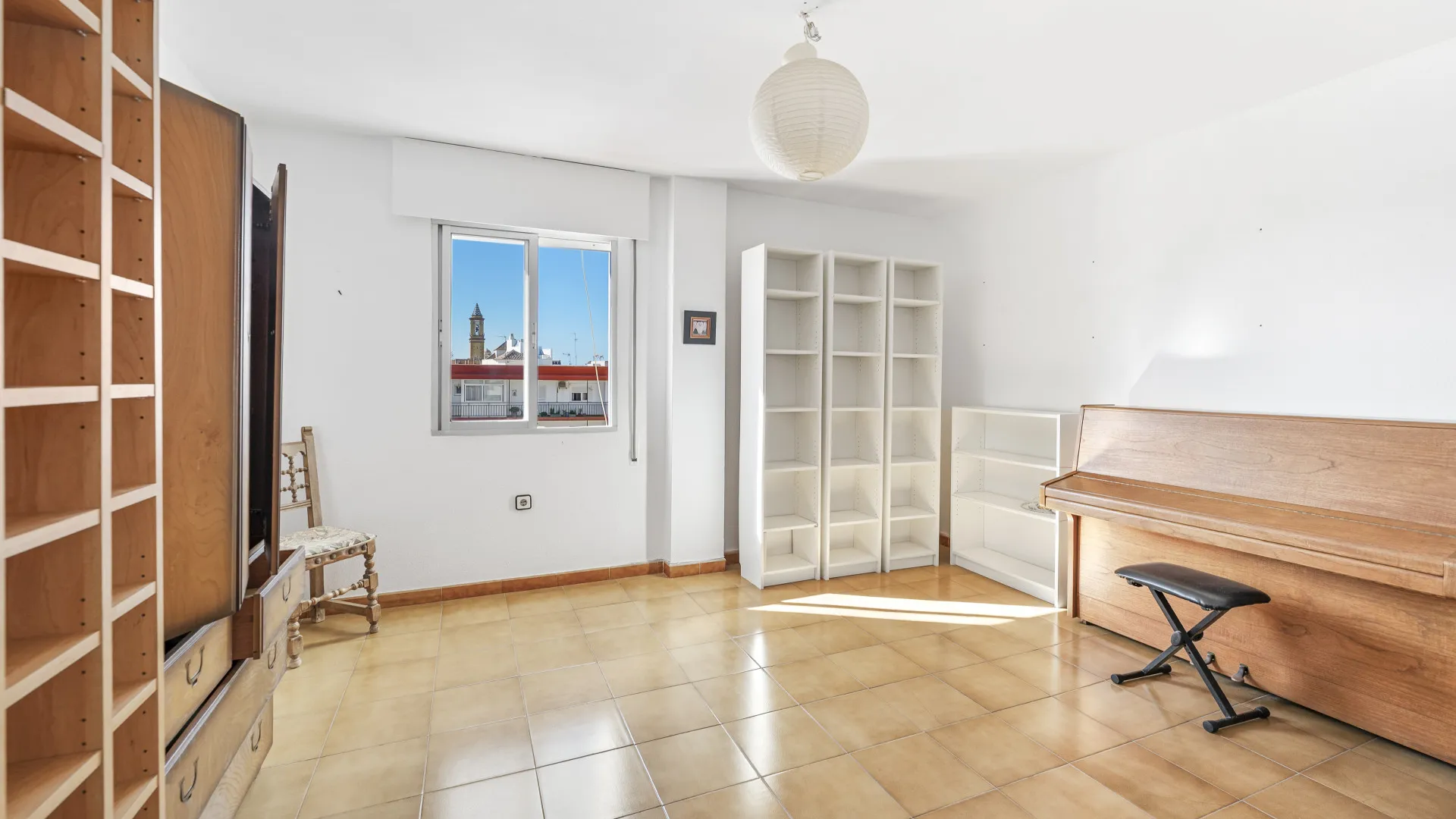 Apartment for sale in Estepona Town