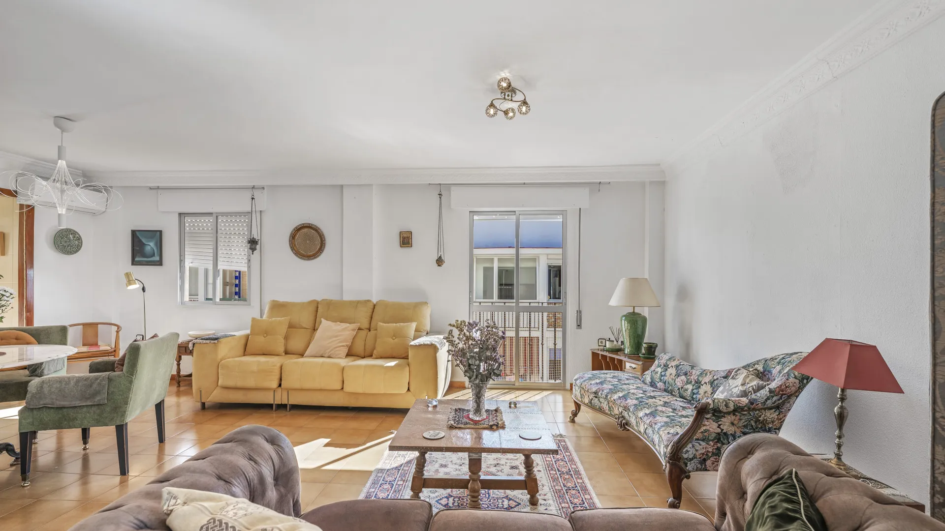 Apartment for sale in Estepona Town