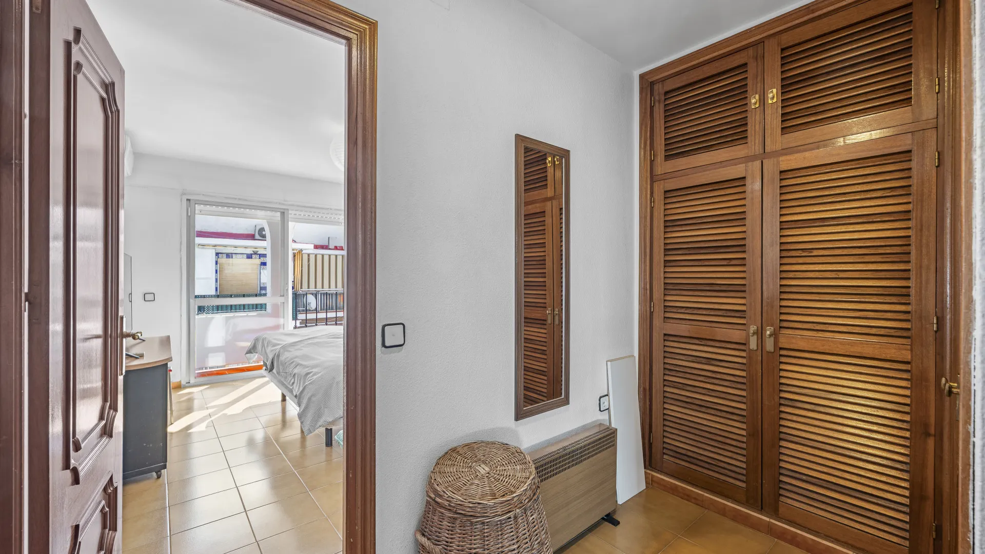 Apartment for sale in Estepona Town