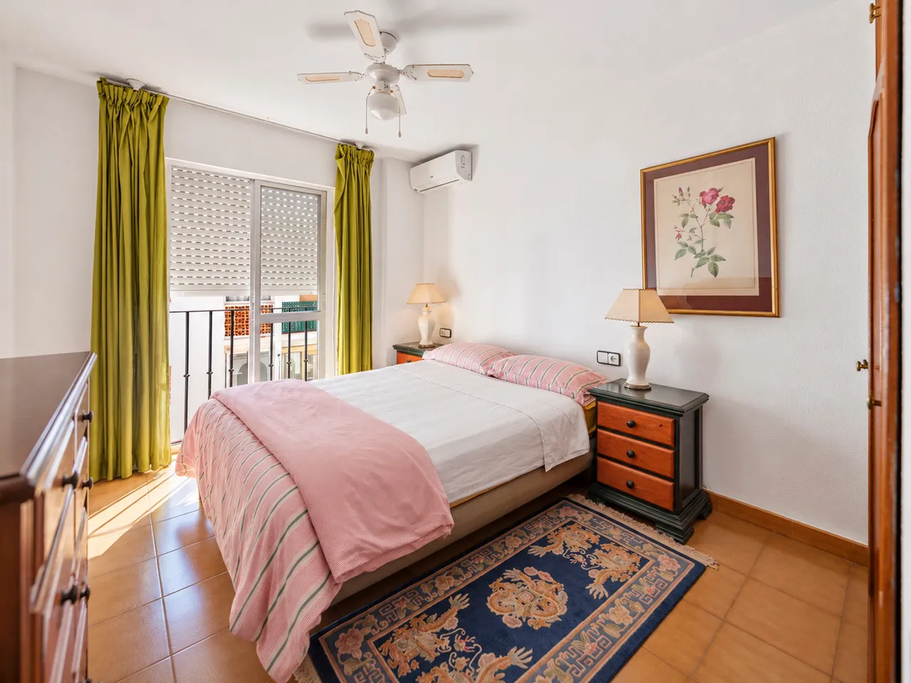 Apartment for sale in Estepona Town
