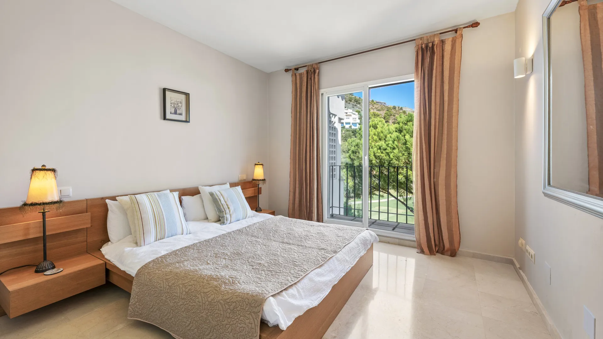 For sale penthouse with 3 bedrooms in Altos de La Quinta