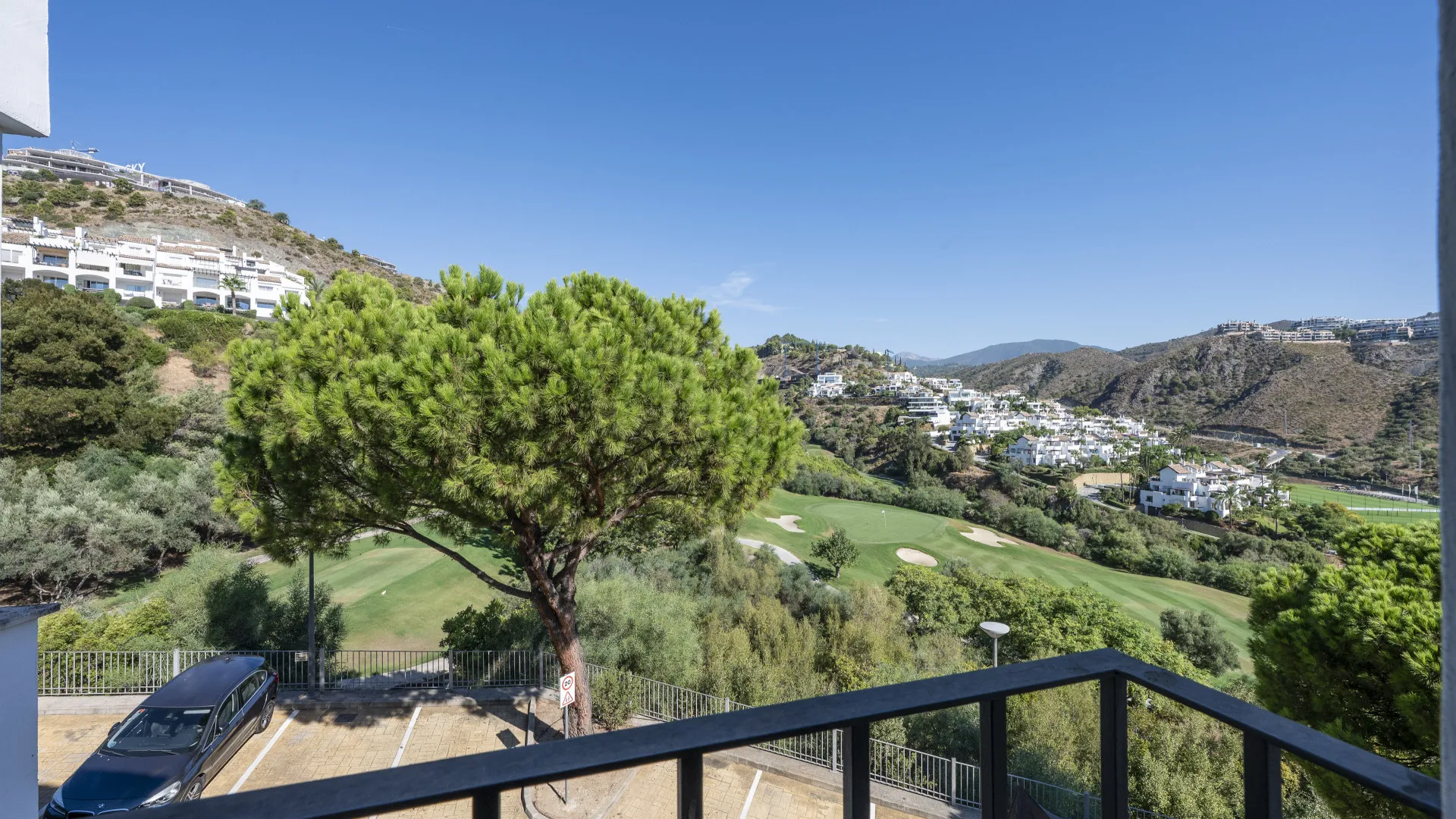 For sale penthouse with 3 bedrooms in Altos de La Quinta