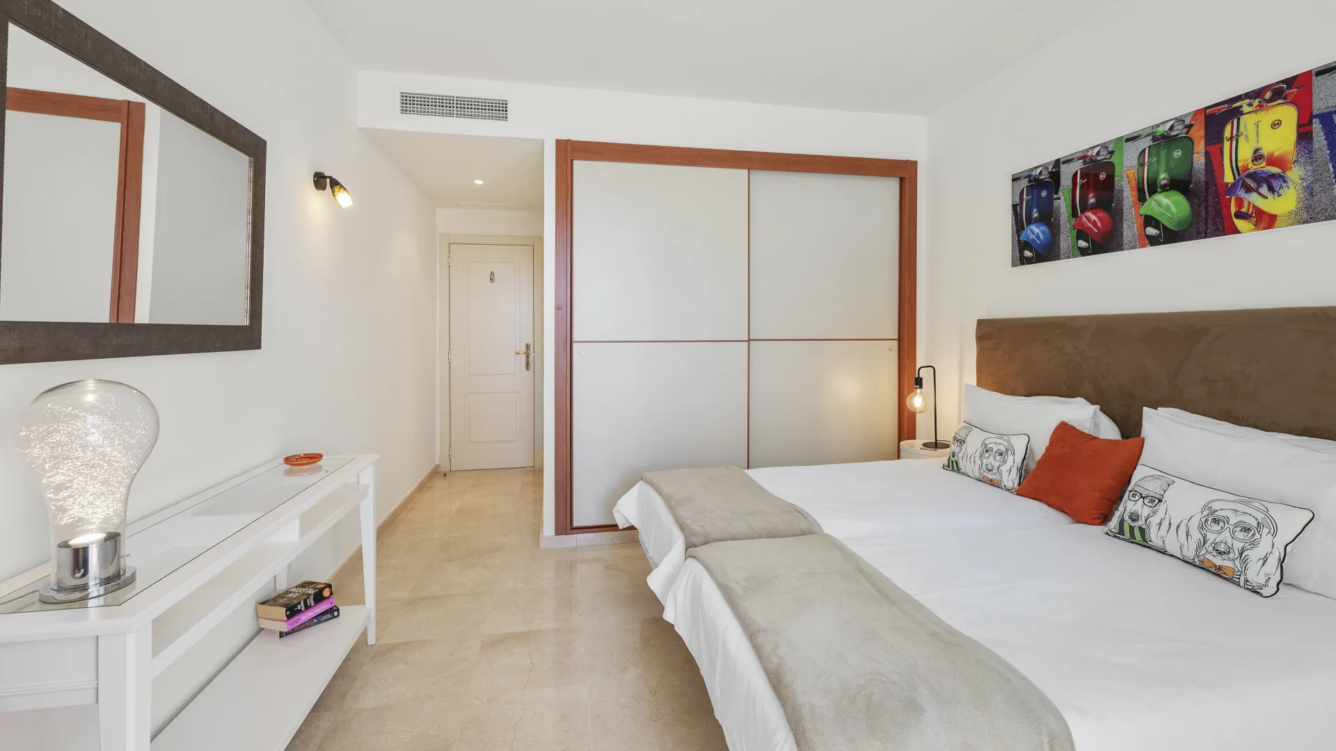 Se vende apartamento planta baja con 3 dormitorios en Altos de La Quinta