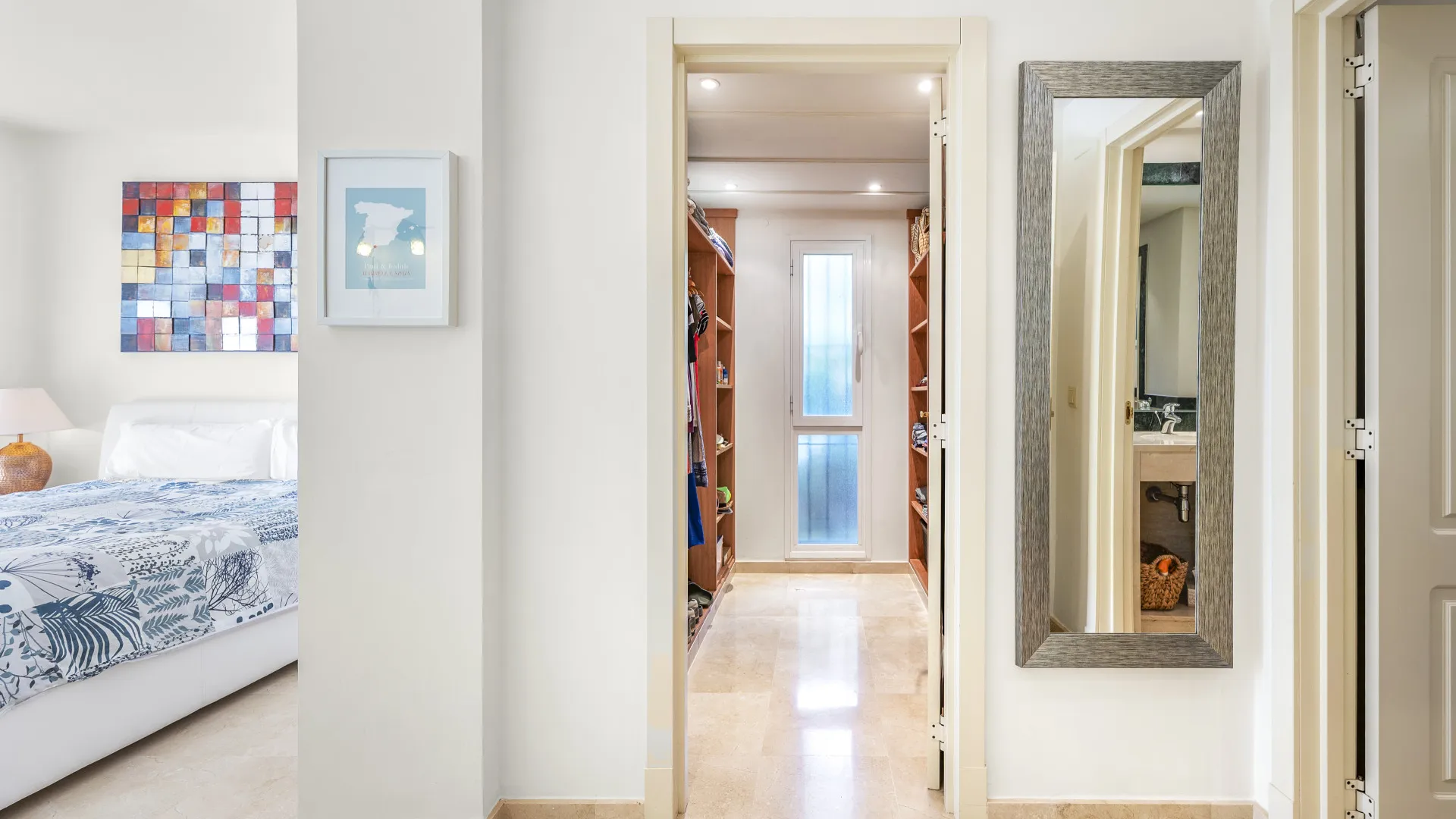 Se vende apartamento planta baja con 3 dormitorios en Altos de La Quinta
