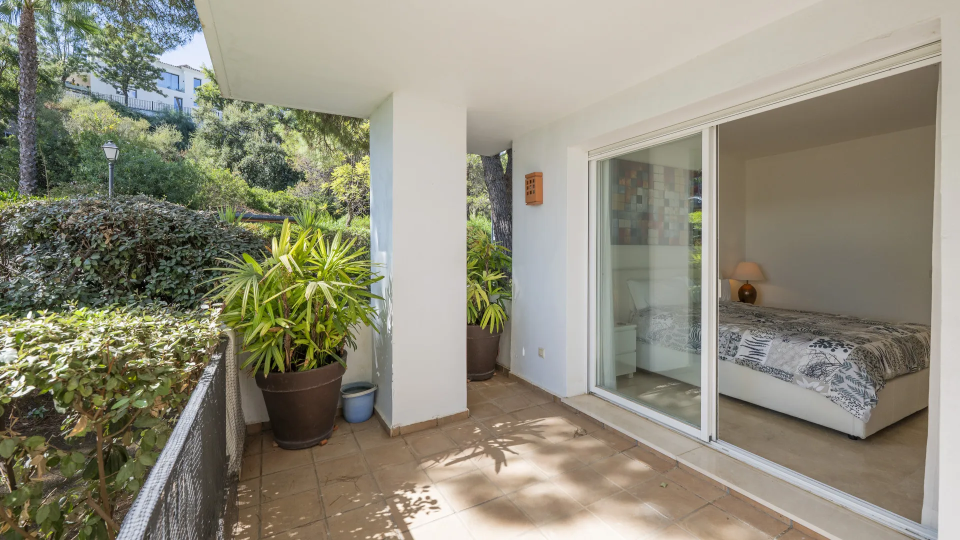 Se vende apartamento planta baja con 3 dormitorios en Altos de La Quinta