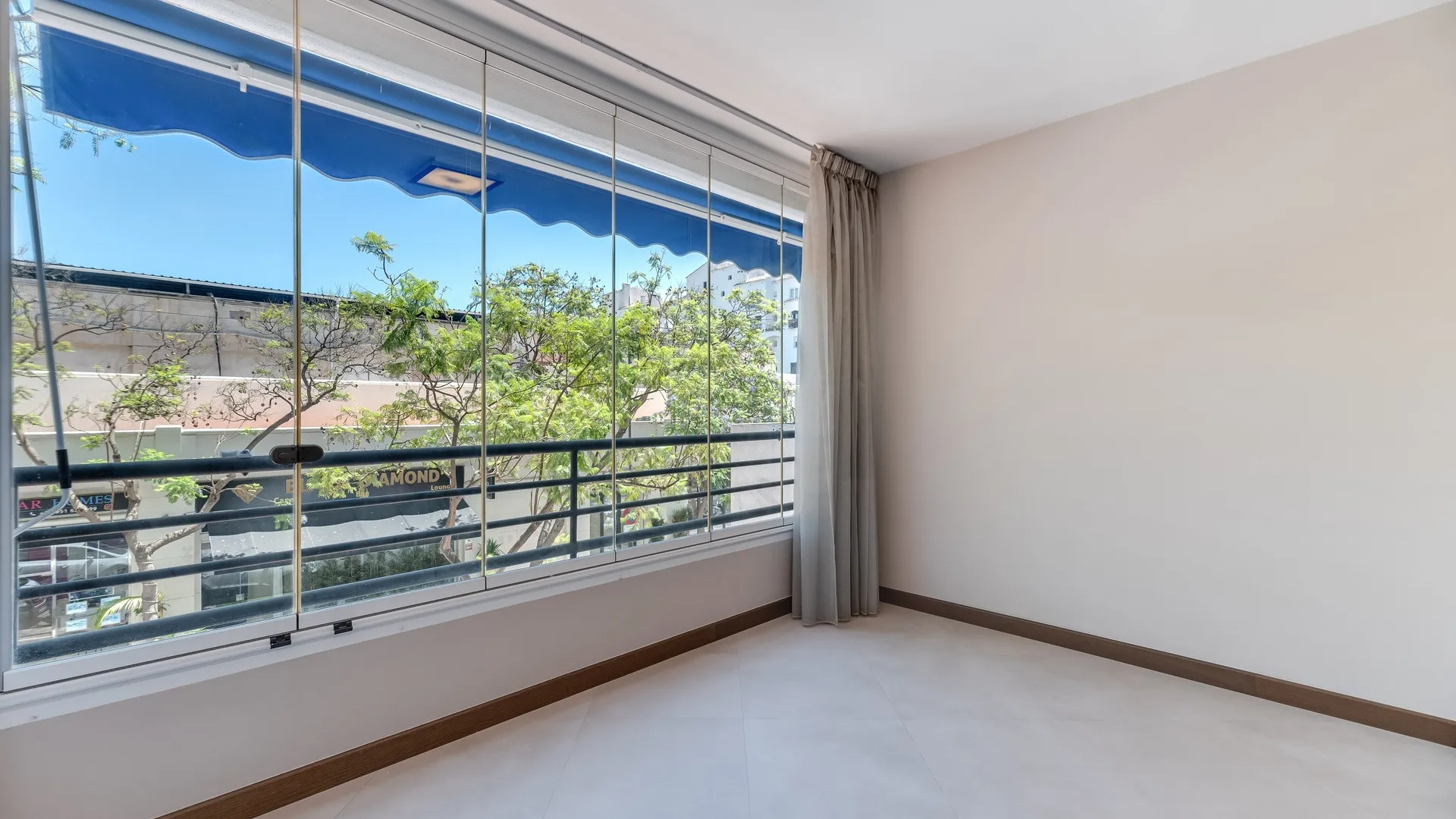 Comprar apartamento en Marbella - Puerto Banus de 3 dormitorios
