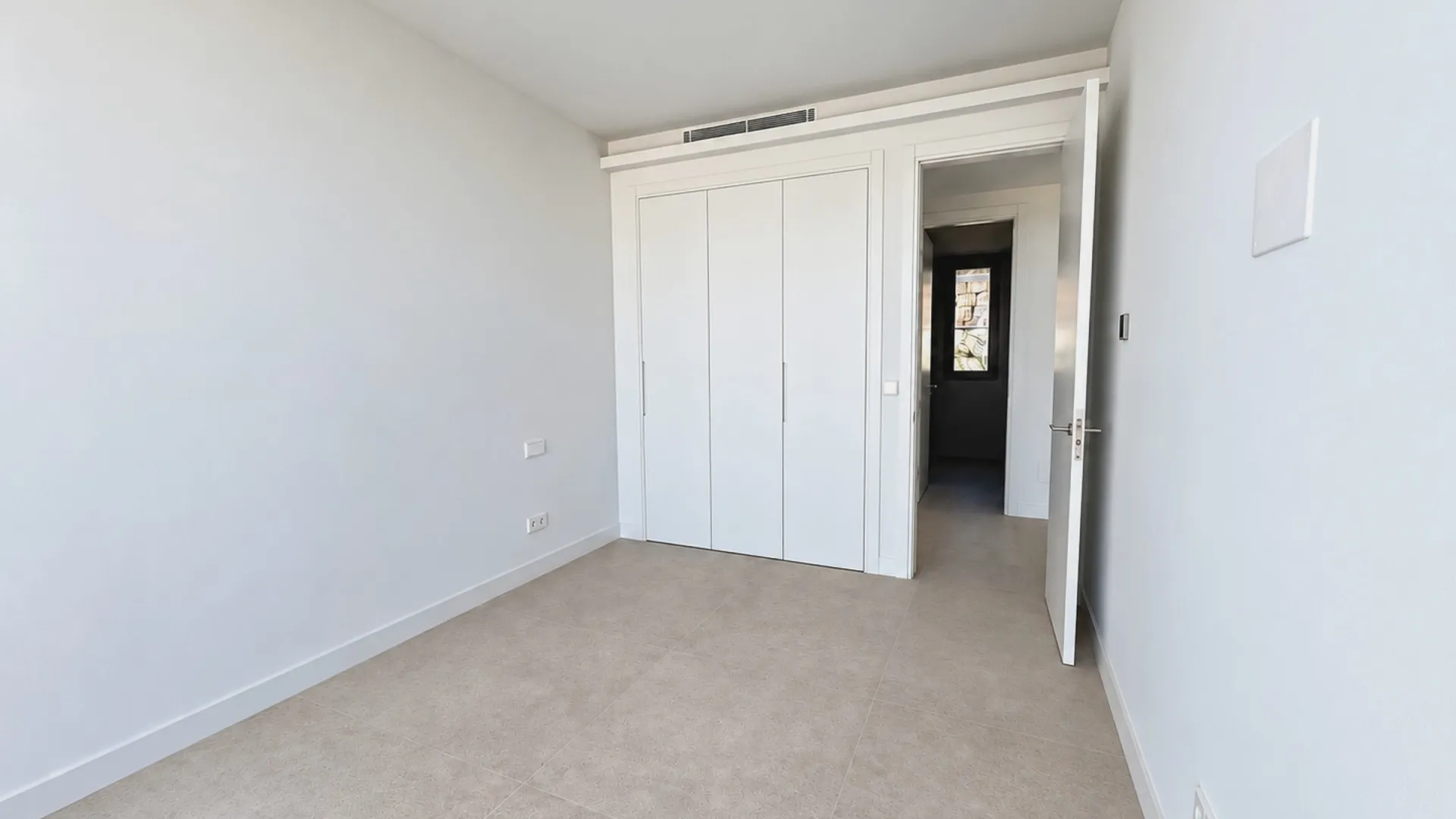 Benahavis 3 bedrooms villa for sale