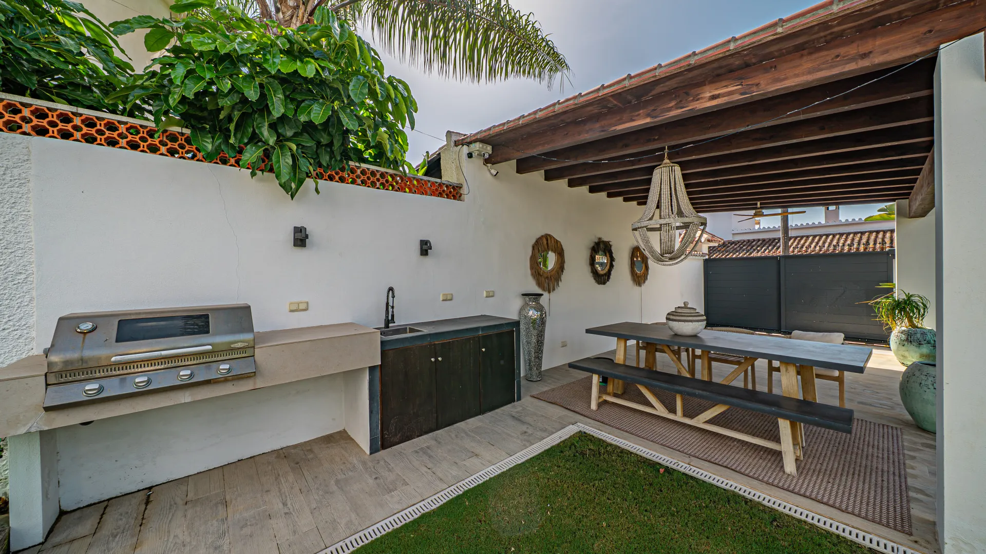Villa for sale in Linda Vista Baja